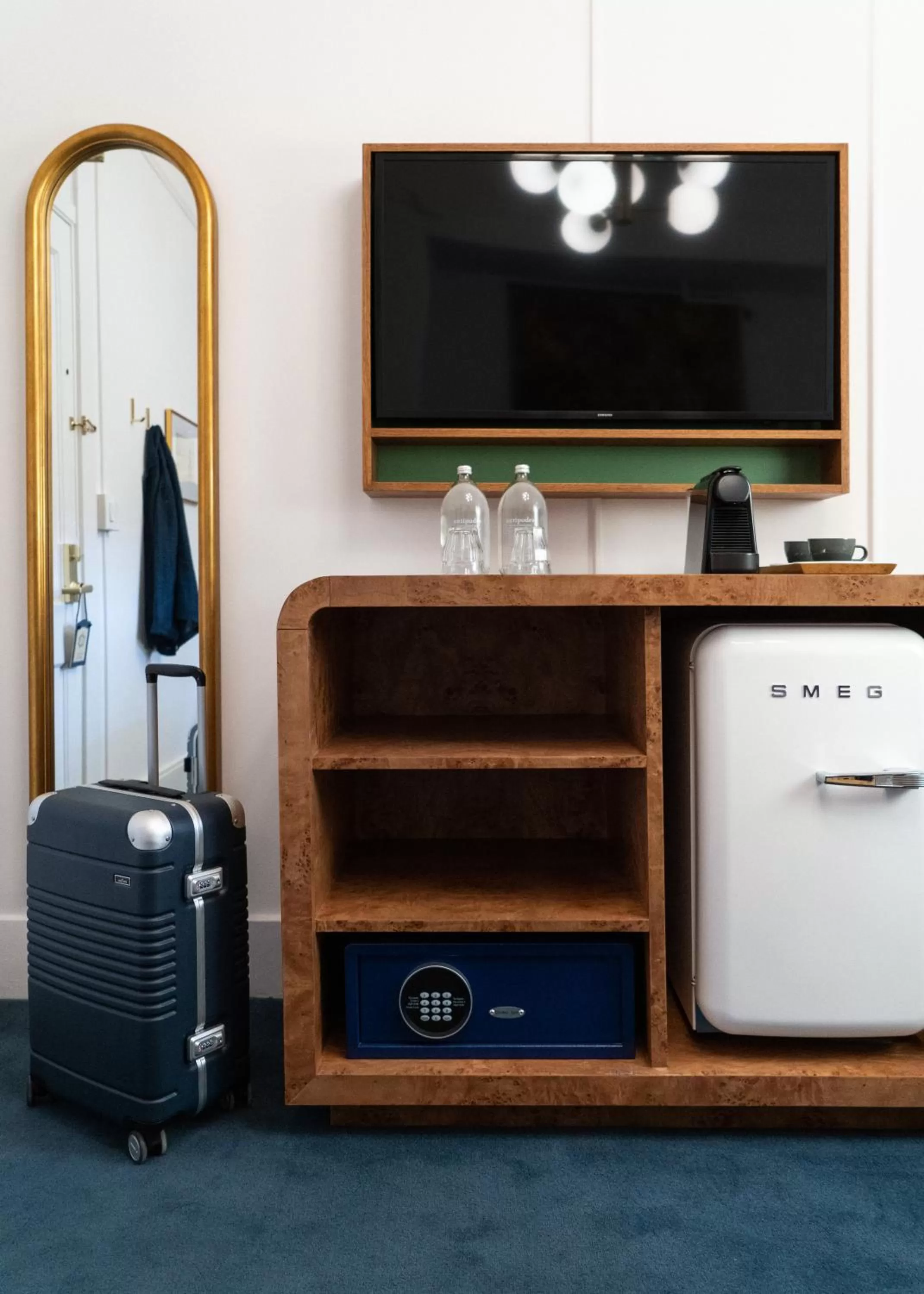 TV and multimedia in Palihotel San Diego Gaslamp Quarter