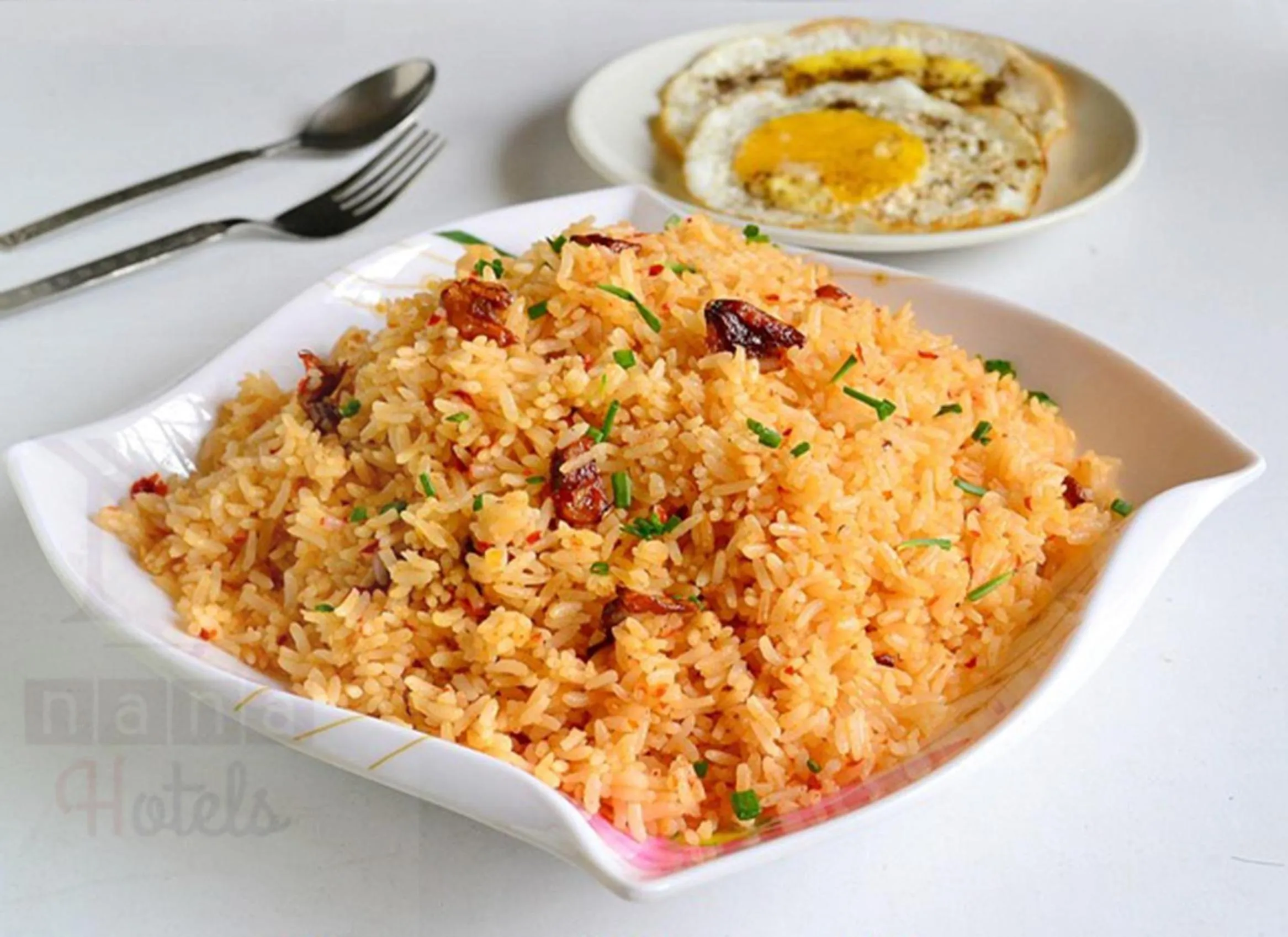 Food and drinks in Hotel Nana