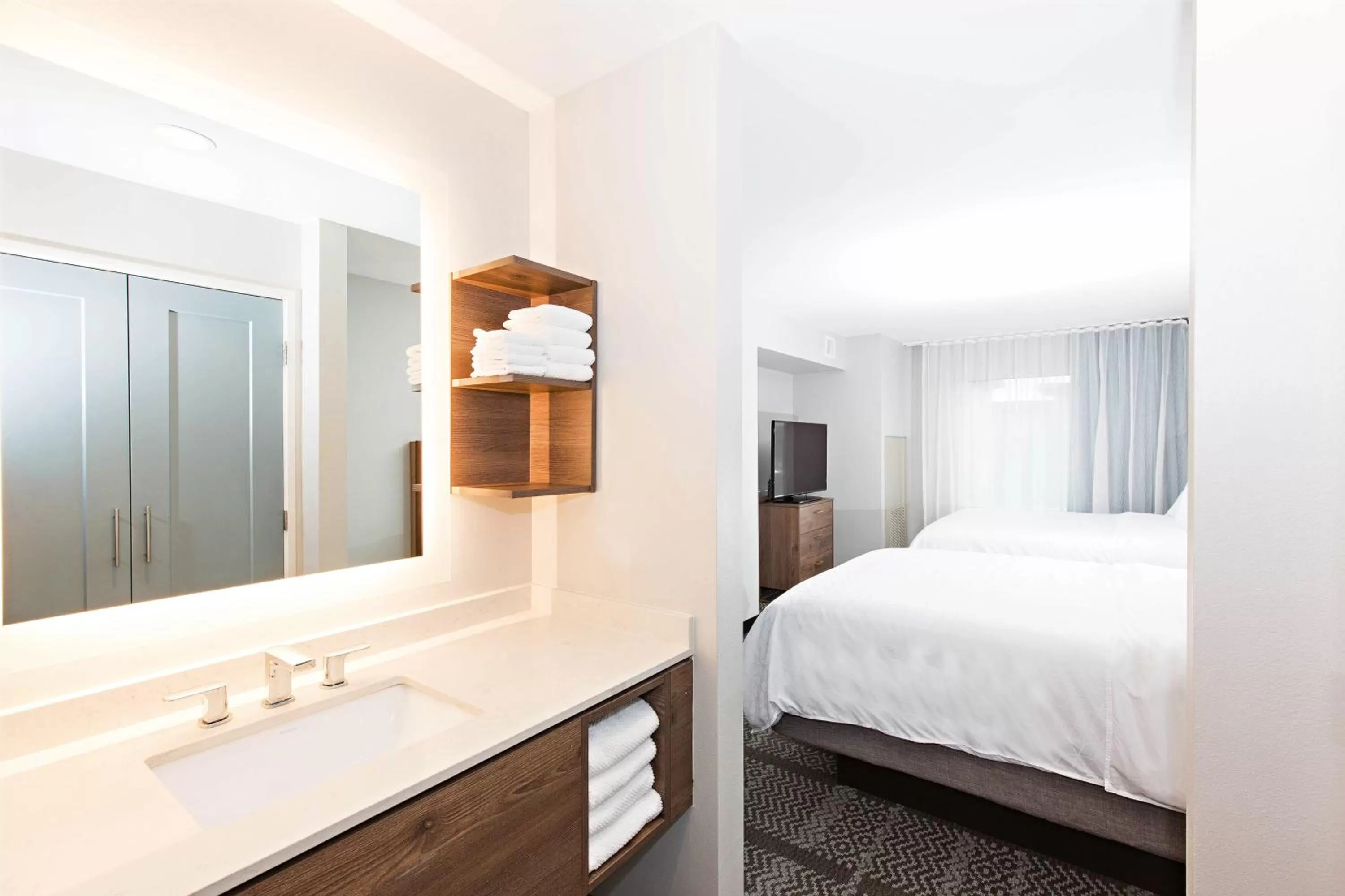 Bathroom, Bed in Staybridge Suites - Denver North - Thornton by IHG