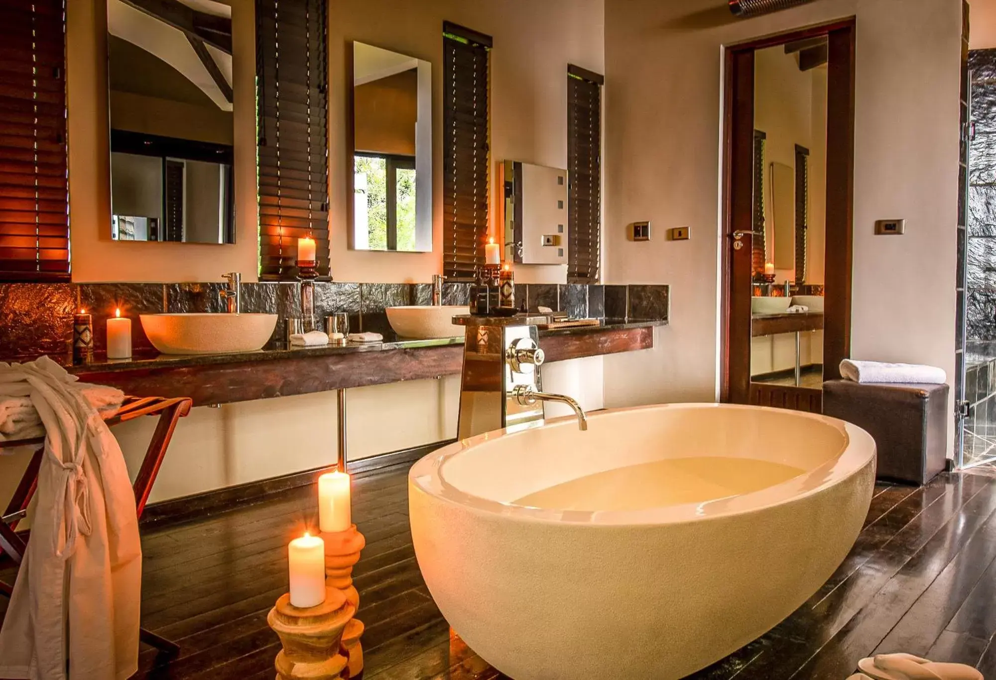 Bathroom in Tsala Treetop Lodge