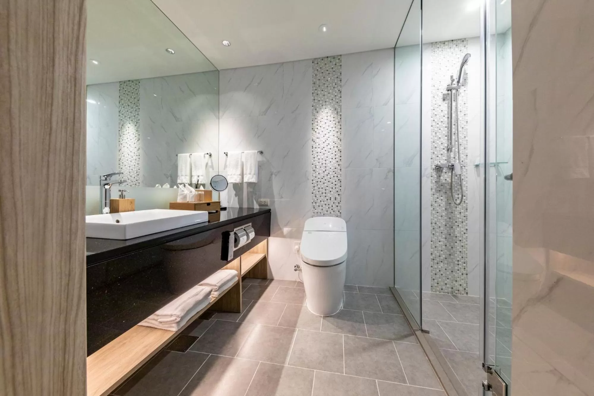 Toilet in Solaria Nishitetsu Hotel Bangkok