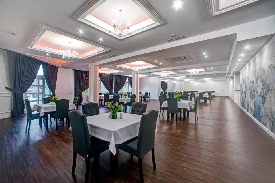 Restaurant/places to eat in Hotel i Restauracja Bona