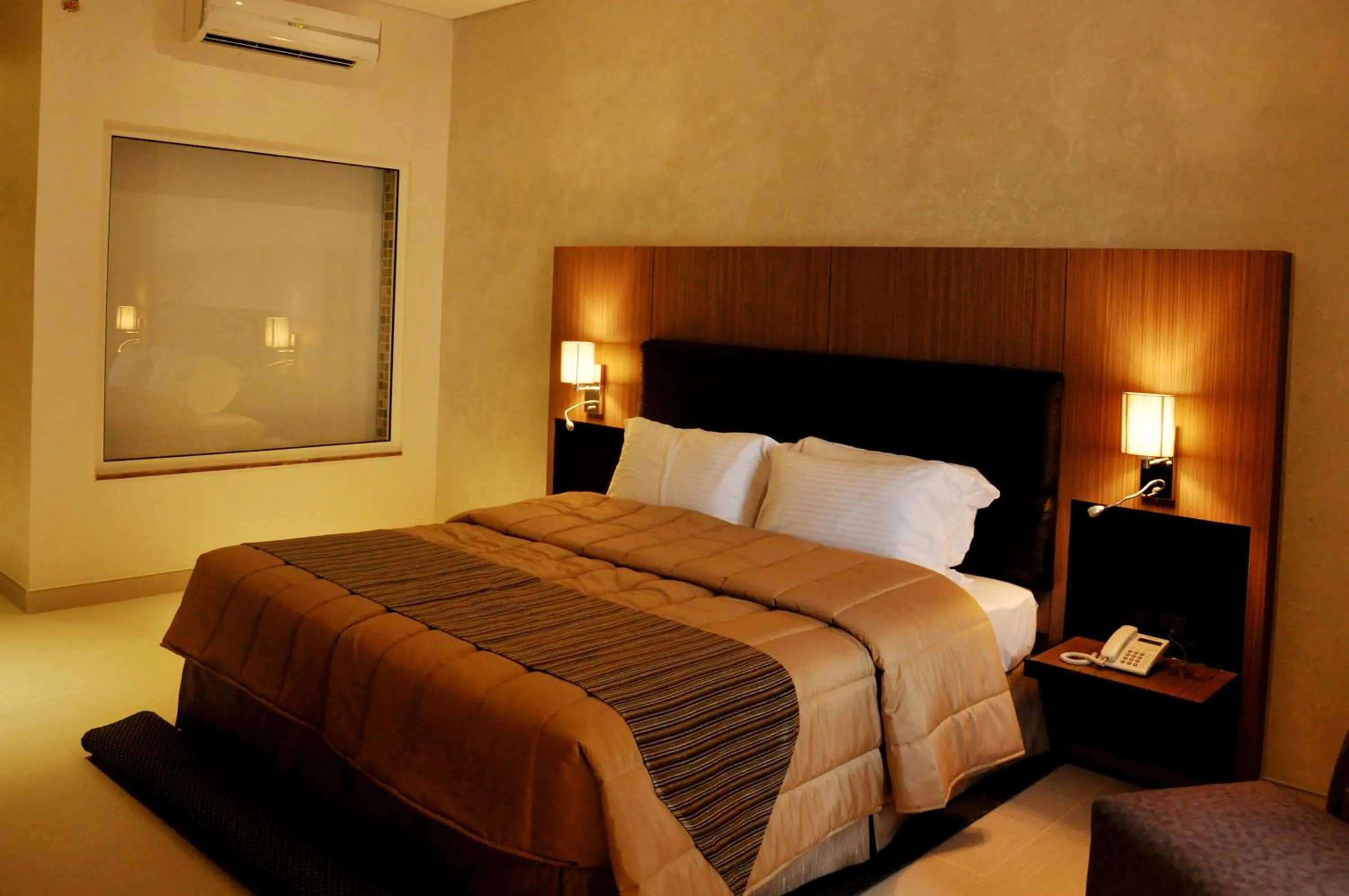 Photo of the whole room in Pearl Hotel & Spa