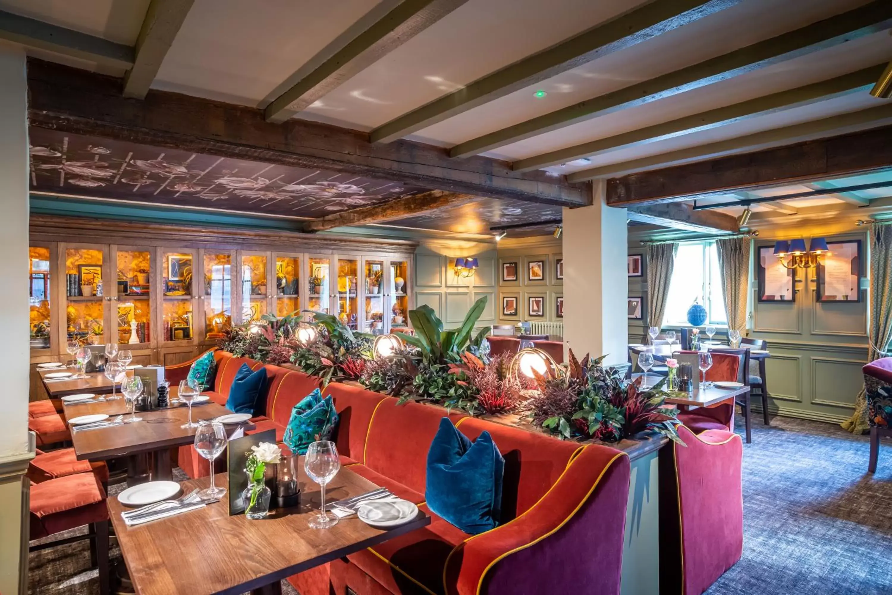 Restaurant/places to eat in The King's Arms by Innkeeper's Collection