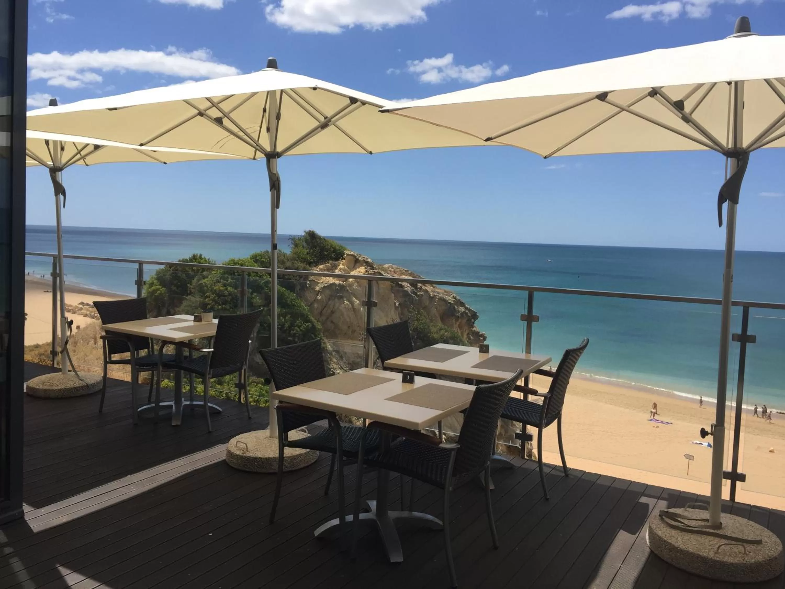 Restaurant/places to eat in Alisios