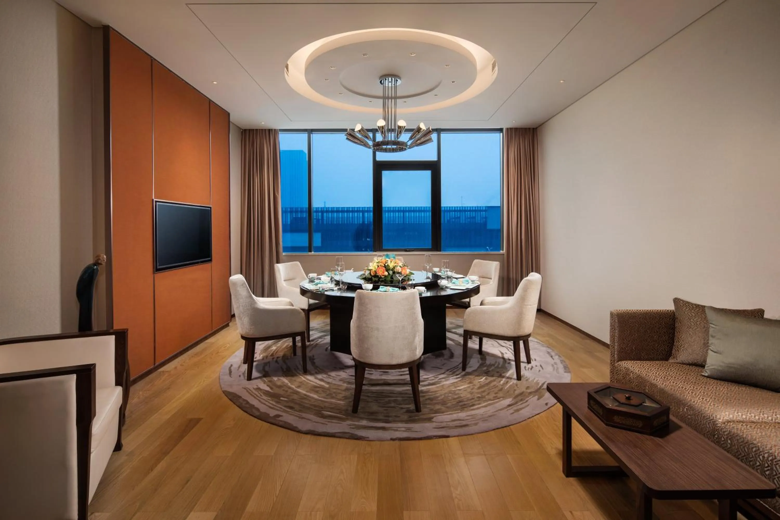 Restaurant/places to eat in Holiday Inn Tianjin Xiqing by IHG