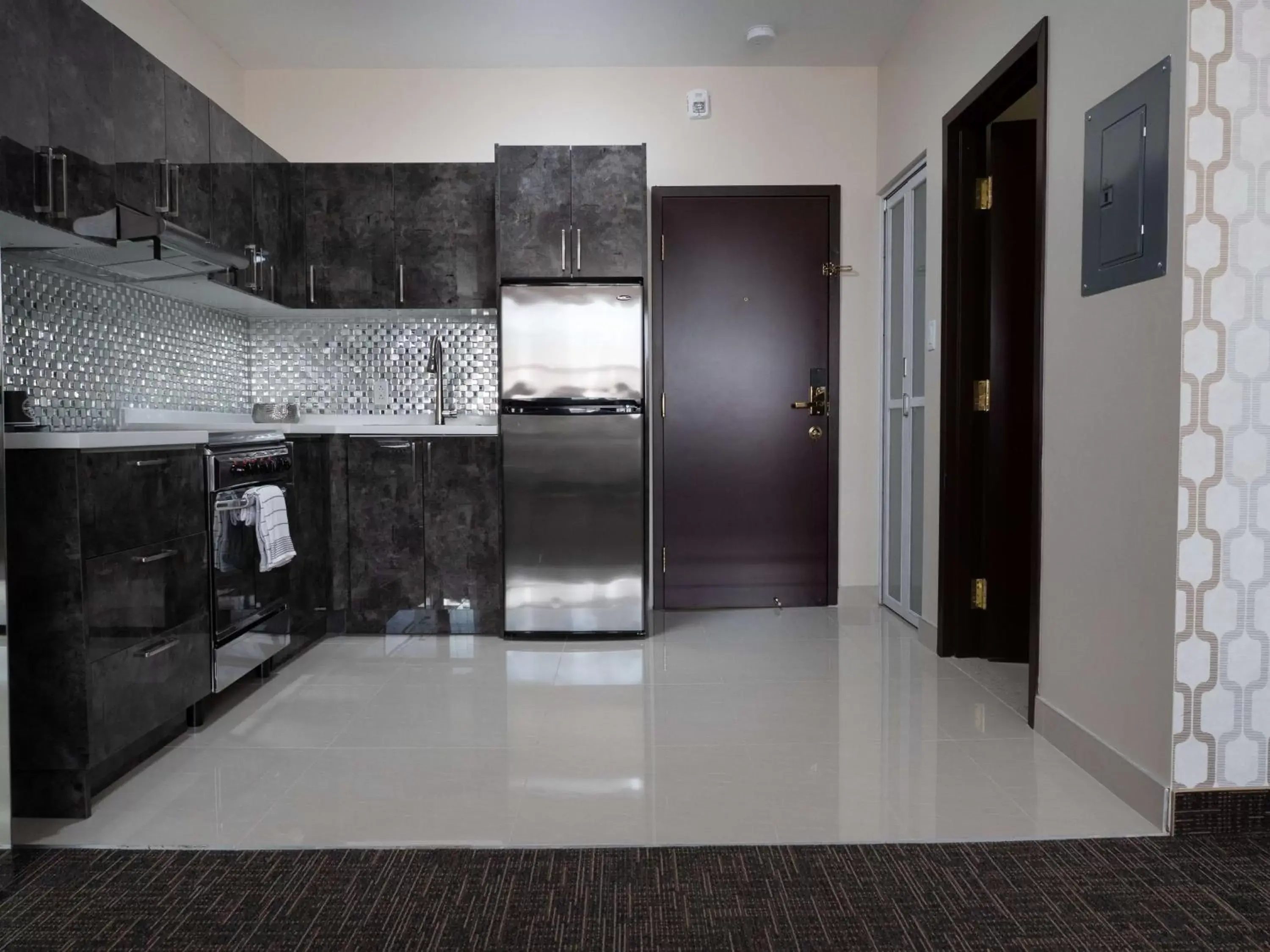 Photo of the whole room, Bathroom in Hotel Montreal Metropolitain