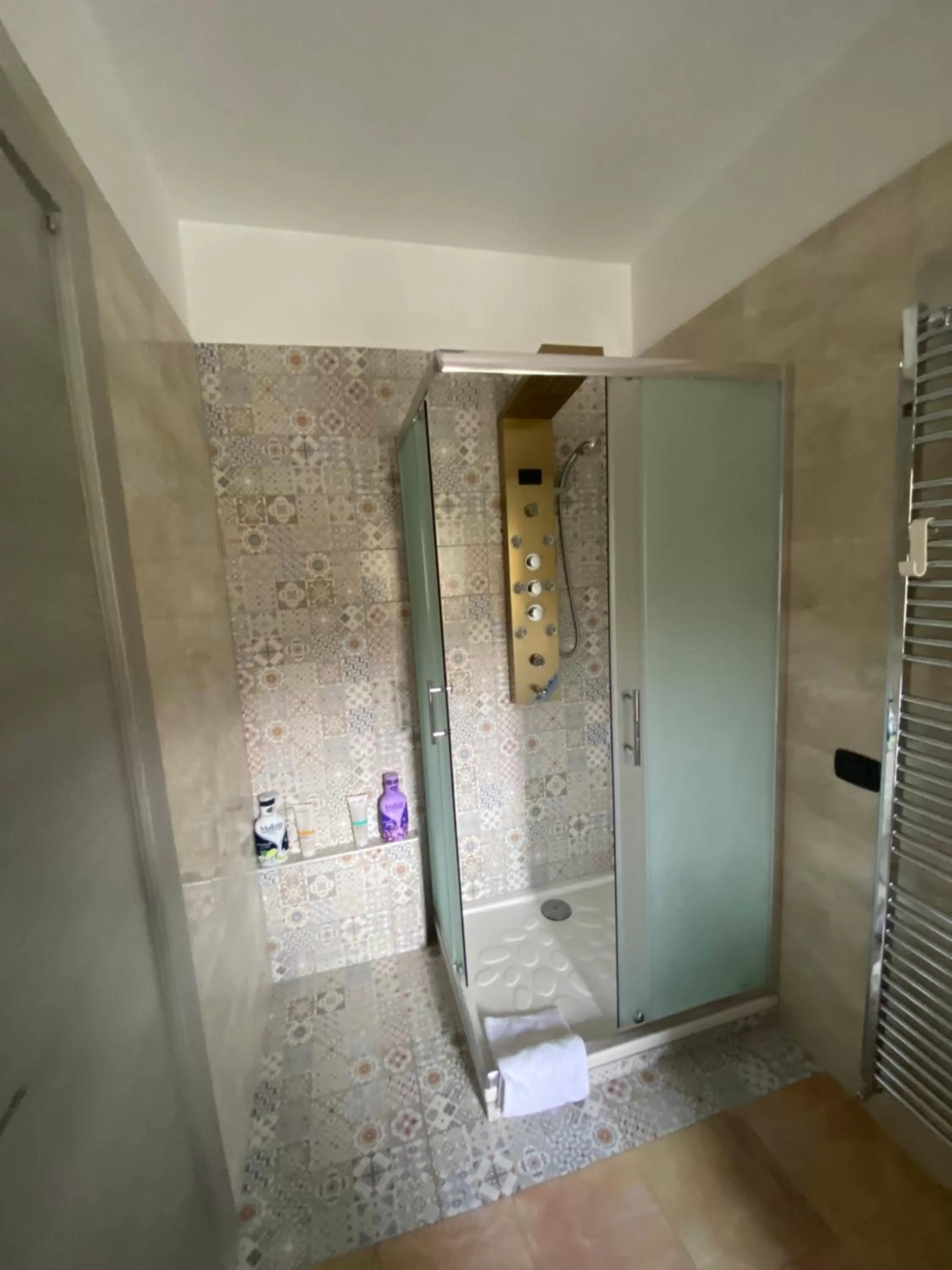 Shower, Bathroom in B&B Il Sogno