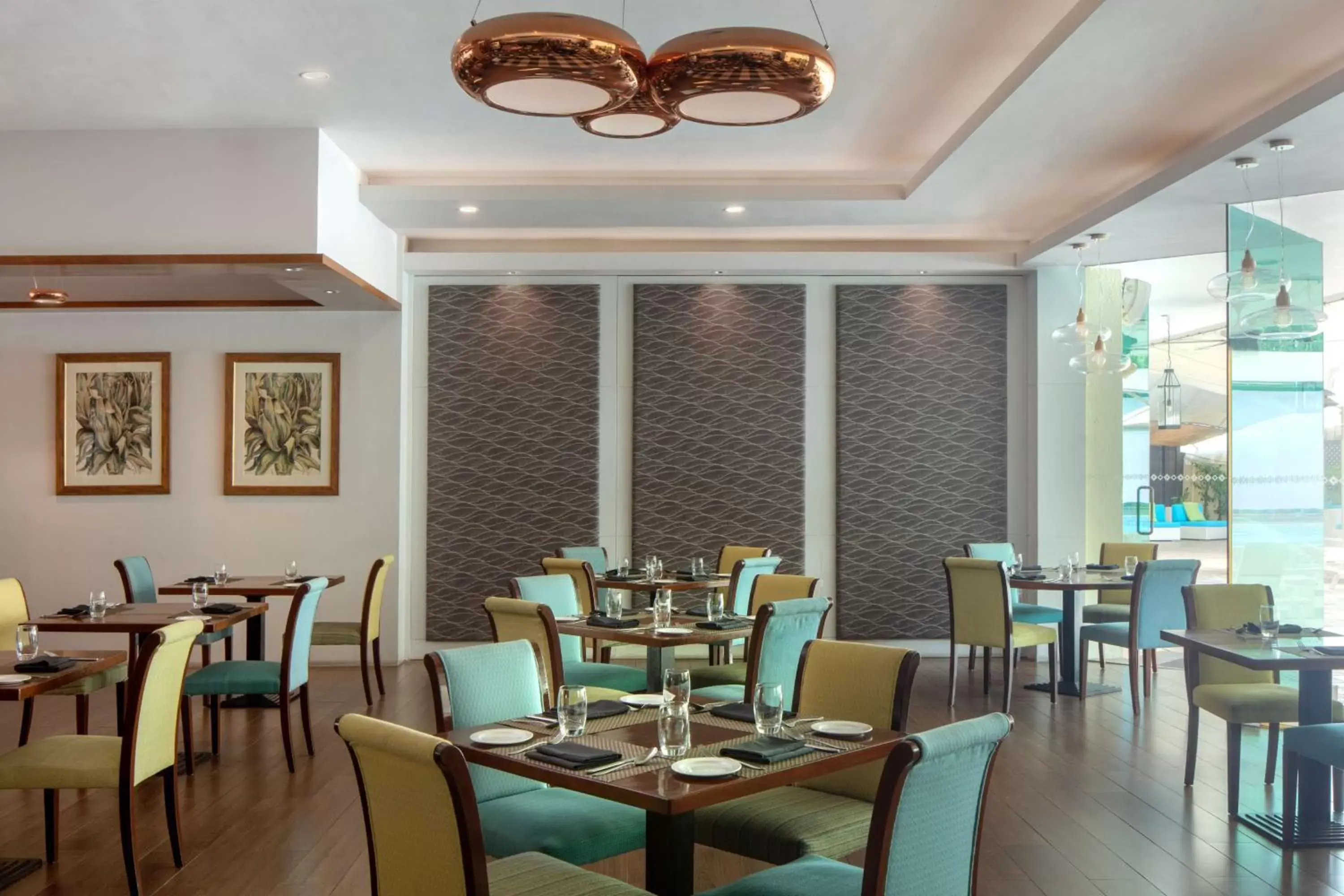 Restaurant/Places to Eat in Radisson Hotel Brunei Darussalam