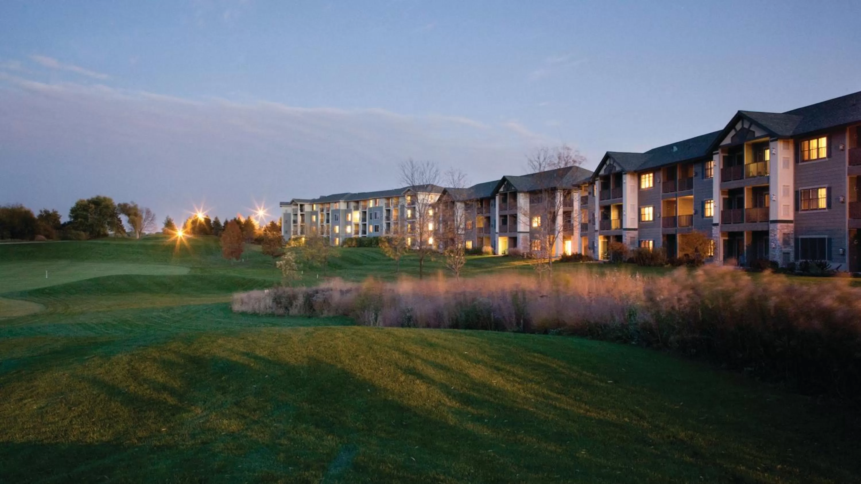 Property building in Holiday Inn Club Vacations at Lake Geneva Resort