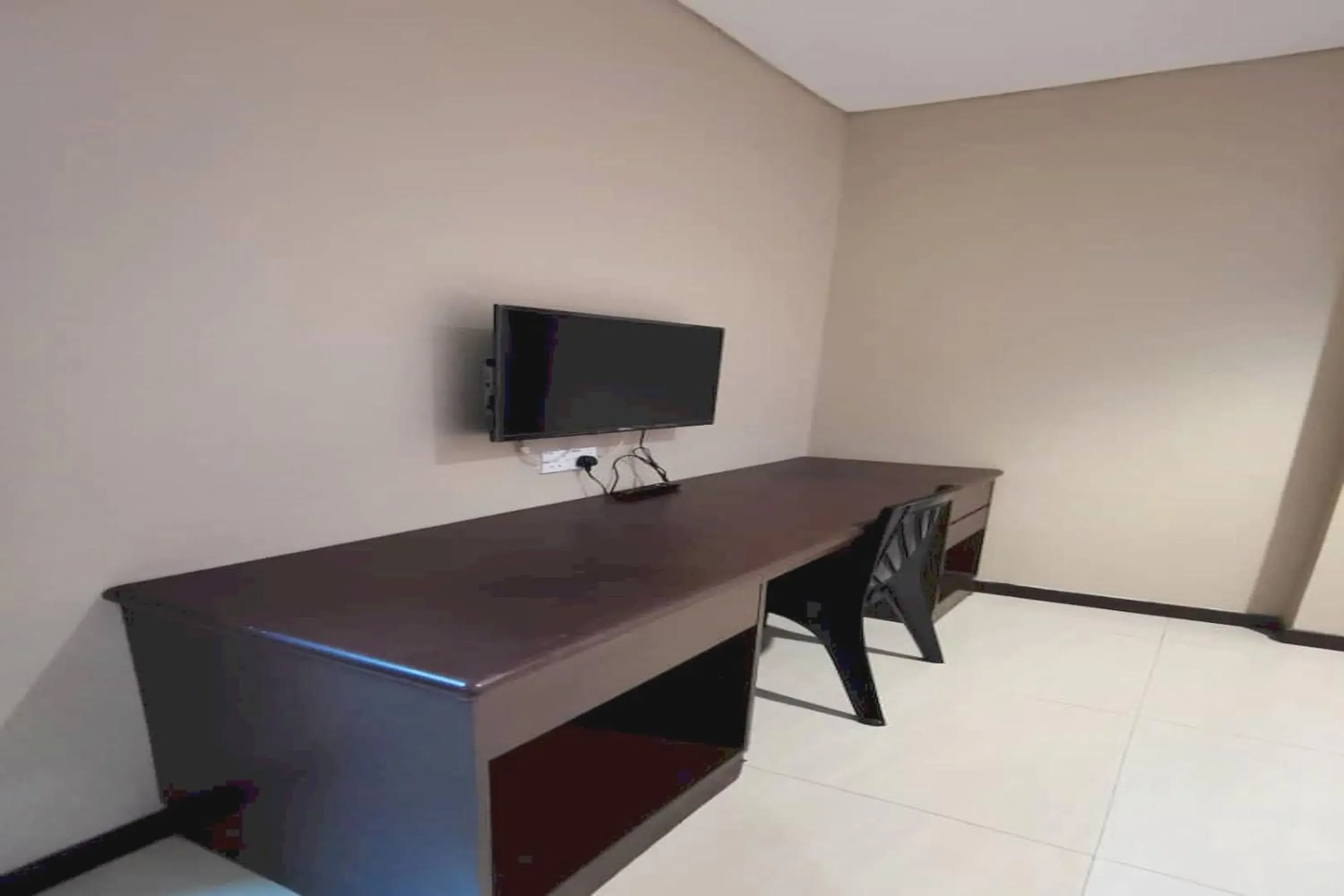 TV and multimedia, TV/Entertainment Center in Pavilion Inn Hotel Lumut