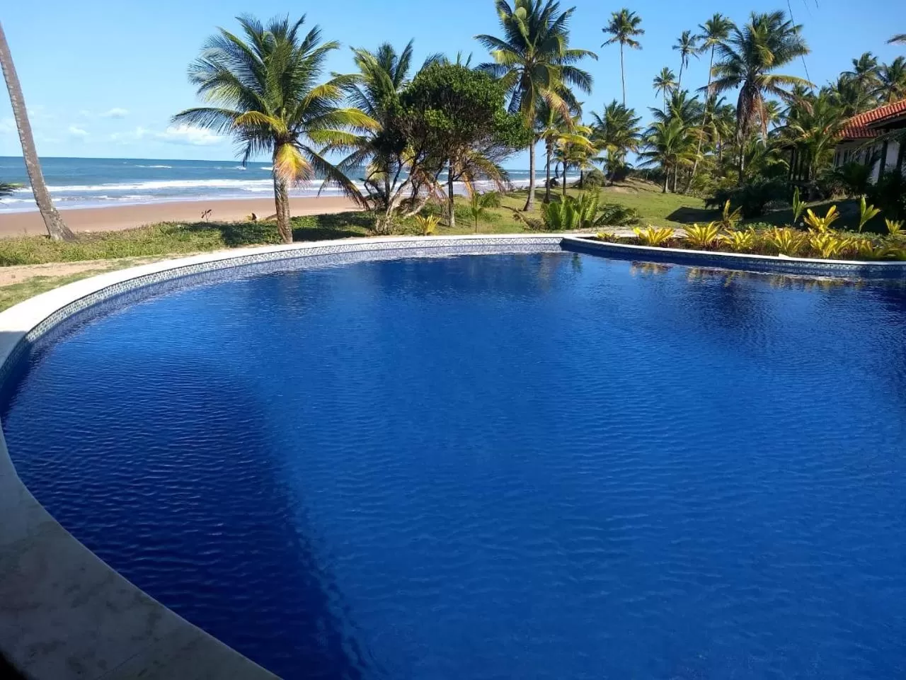 Swimming pool in Pousada Bahia Boa
