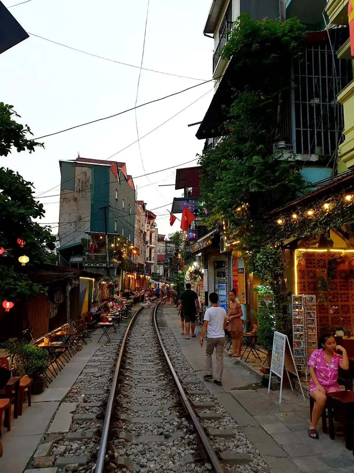 Restaurant/places to eat in Labevie Hotel Restaurant/places to eat in Labevie Hotel