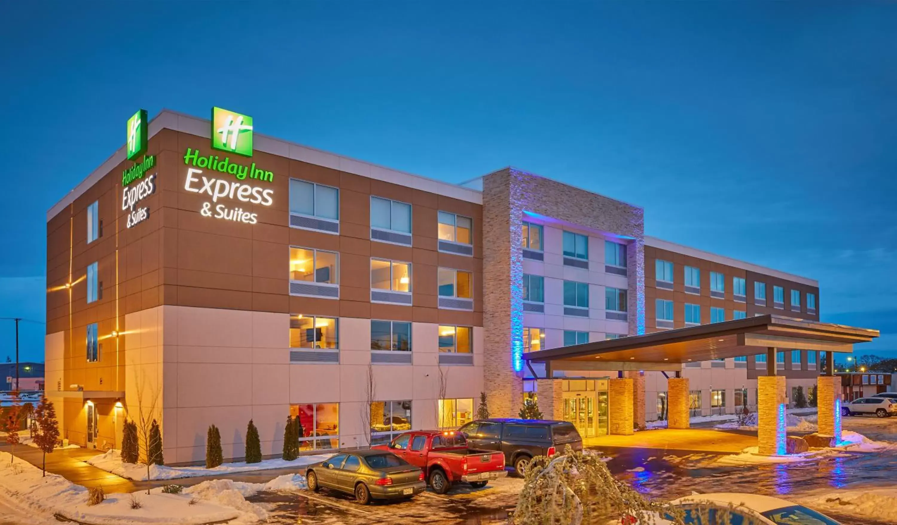 Property building in Holiday Inn Express & Suites - Hermiston Downtown, an IHG Hotel