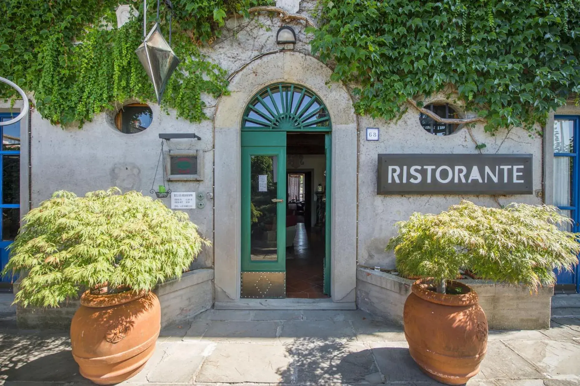 Facade/entrance in Relais Oroscopo Hotel