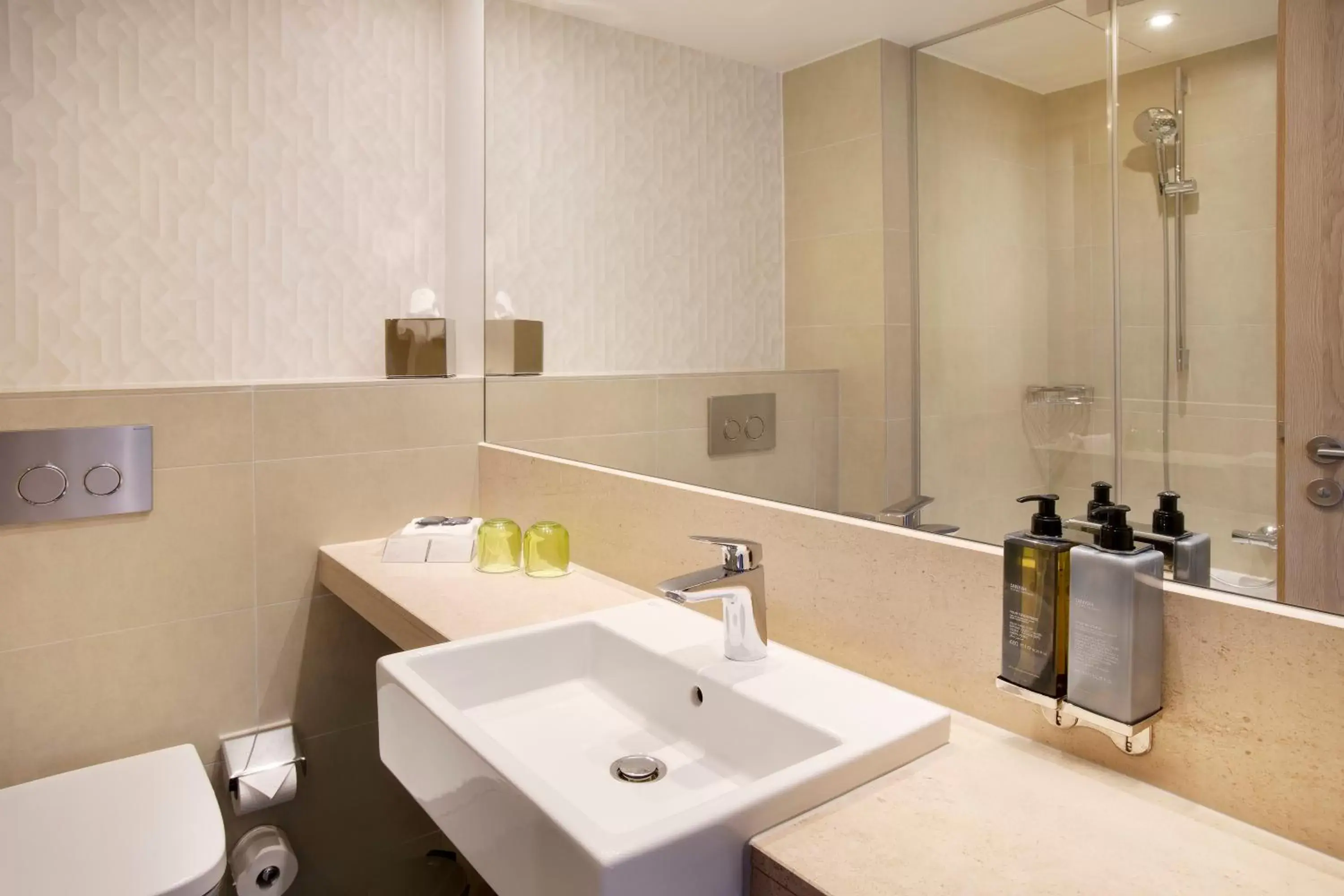 Bathroom in Holiday Inn Frankfurt Airport, an IHG Hotel