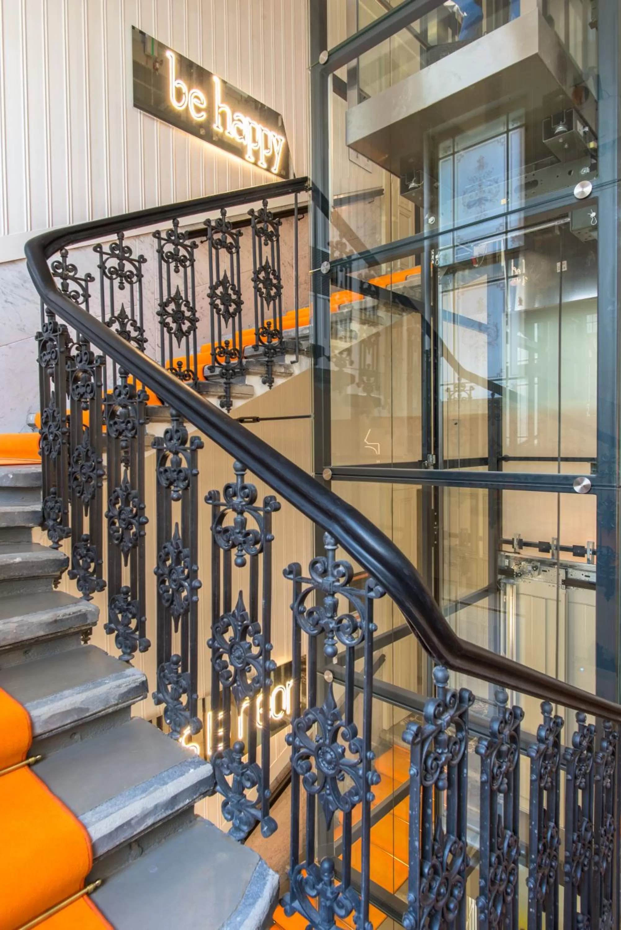 elevator in MeetMe23