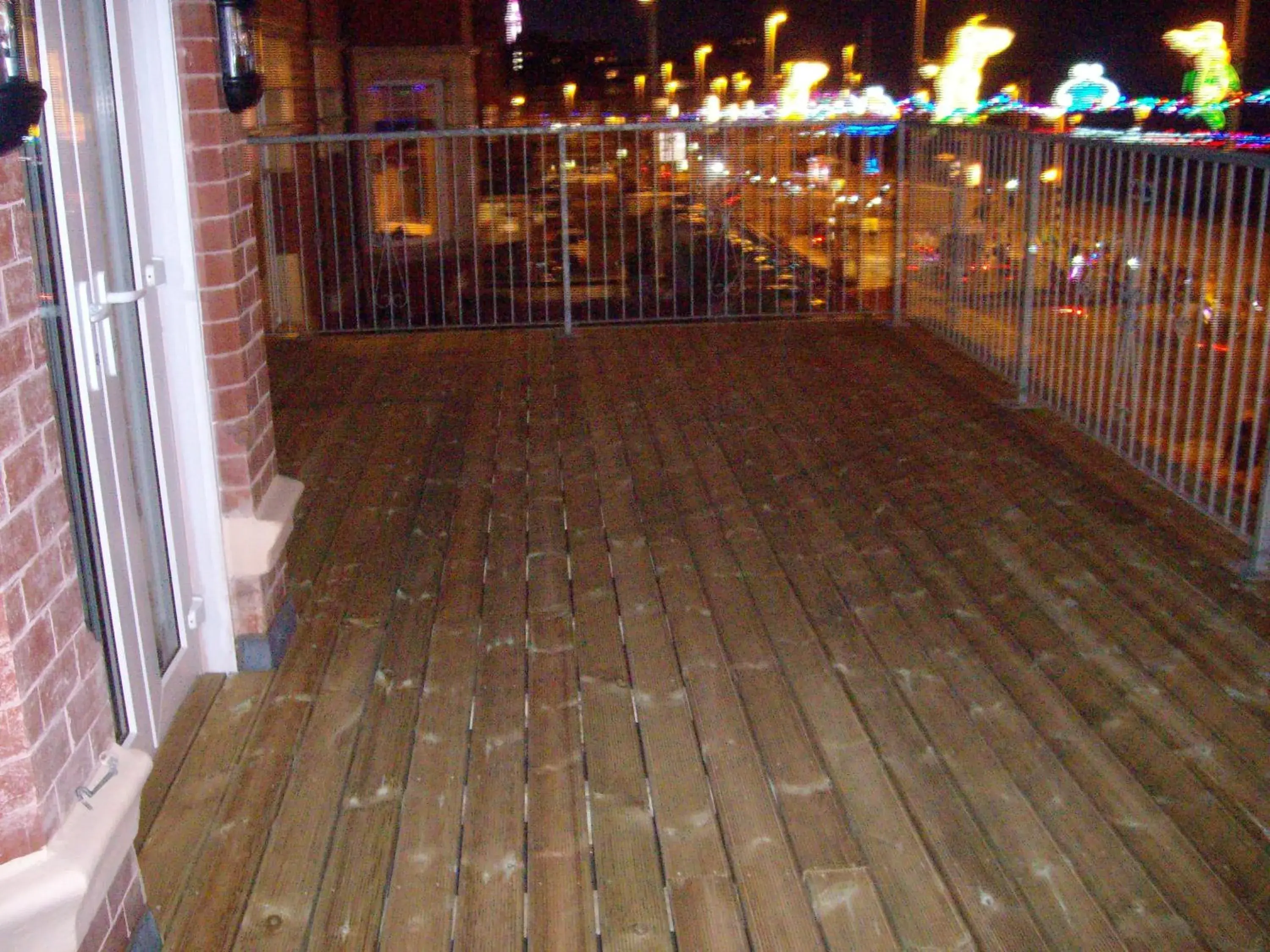 Street view, Balcony/Terrace in Maples Hotel