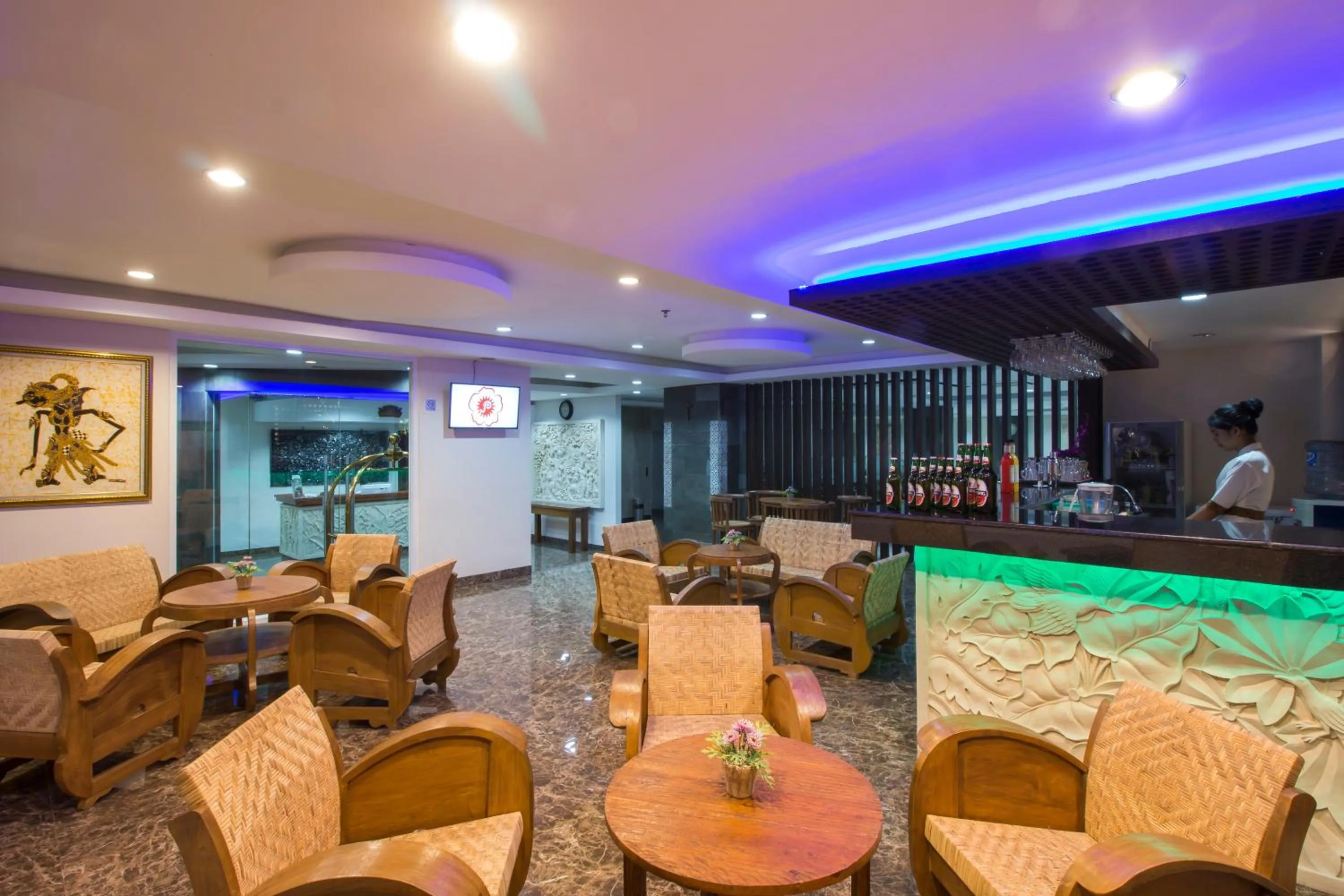 Lounge or bar in Grand Puri Saron Hotel Yogyakarta