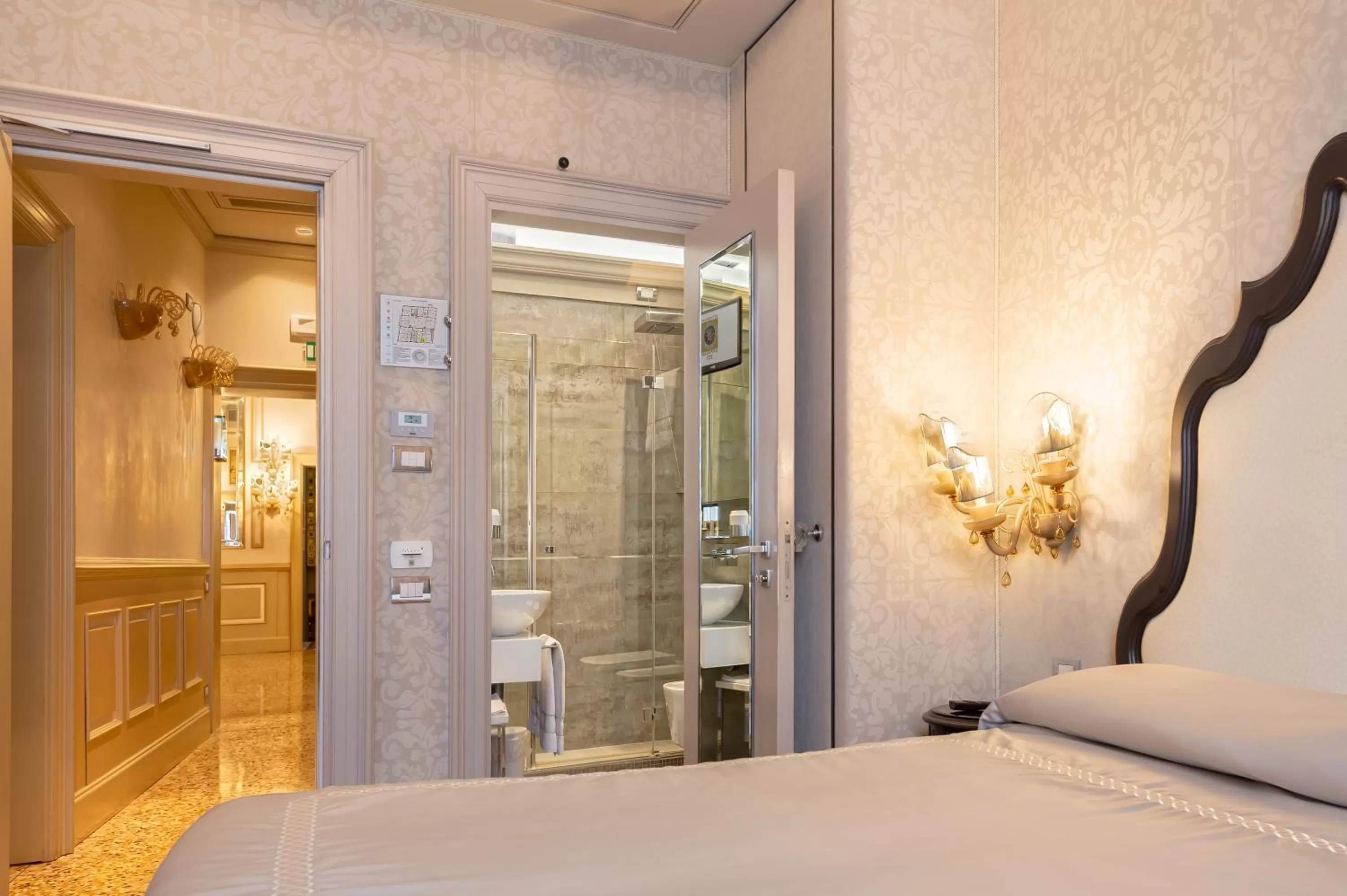 Bed in Hotel Palazzetto Madonna