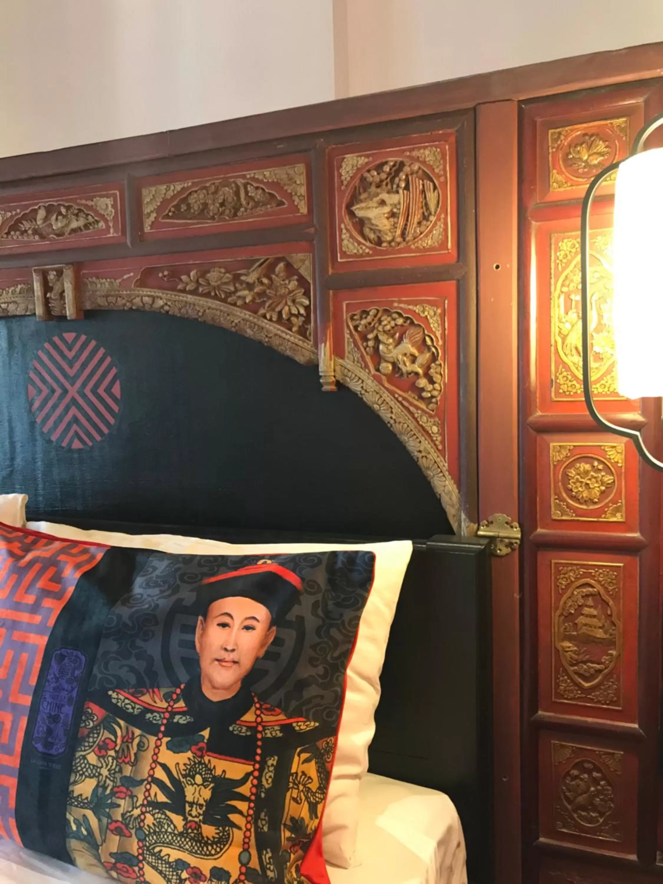 Bed in Hotel La Java Bleue