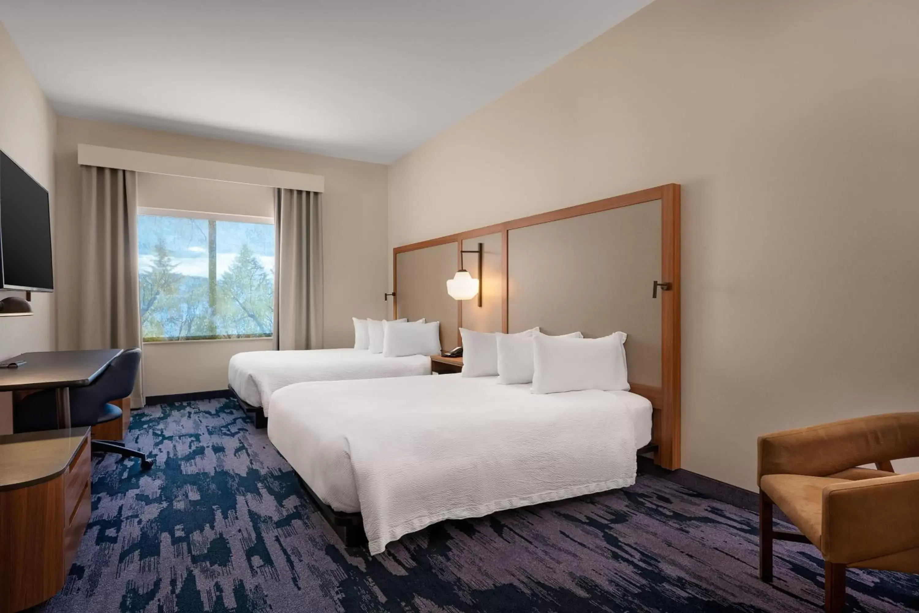 Bedroom, Bed in Fairfield Inn & Suites by Marriott Missoula