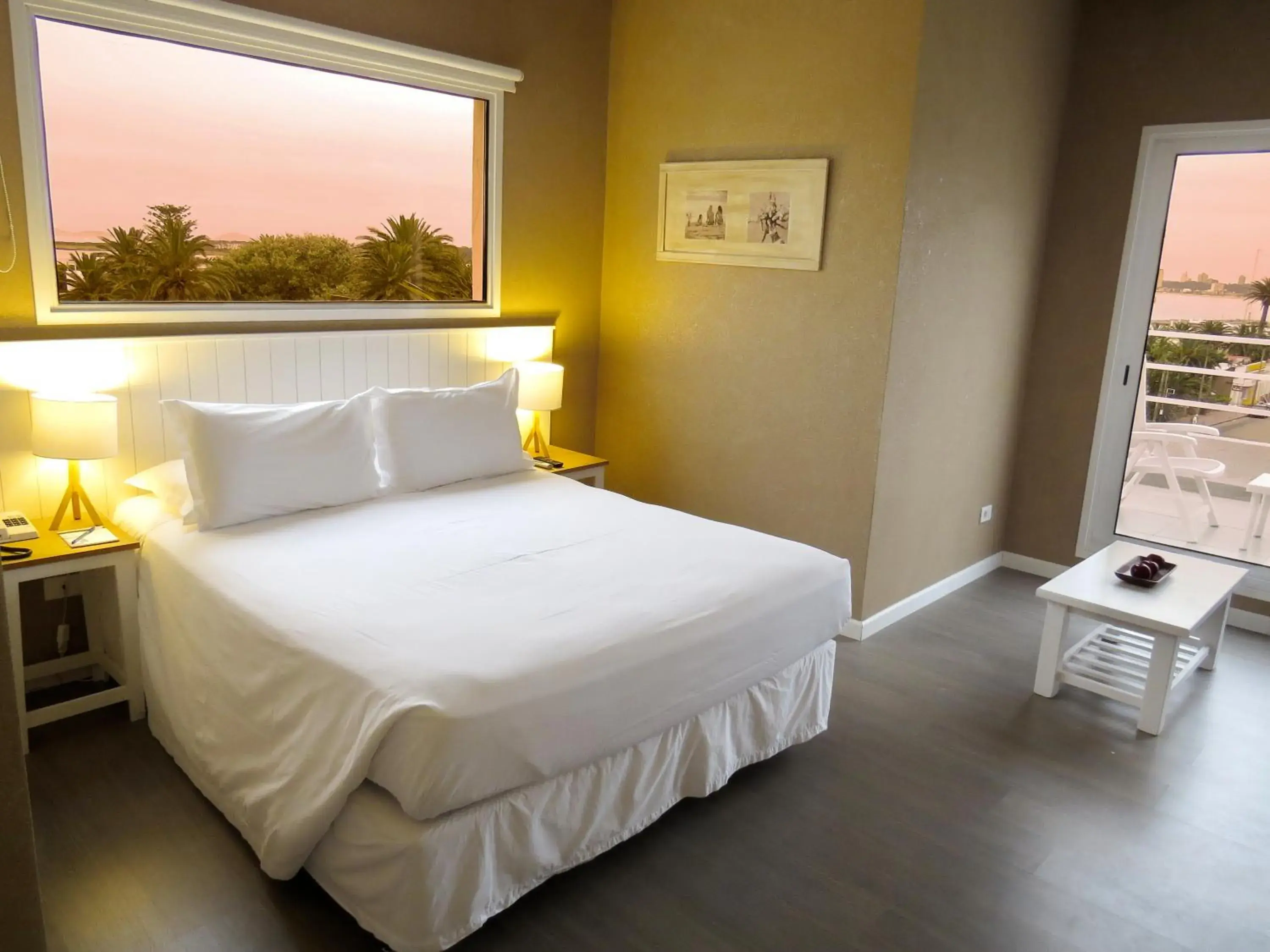 Bedroom, Bed in Atlantico Boutique Hotel