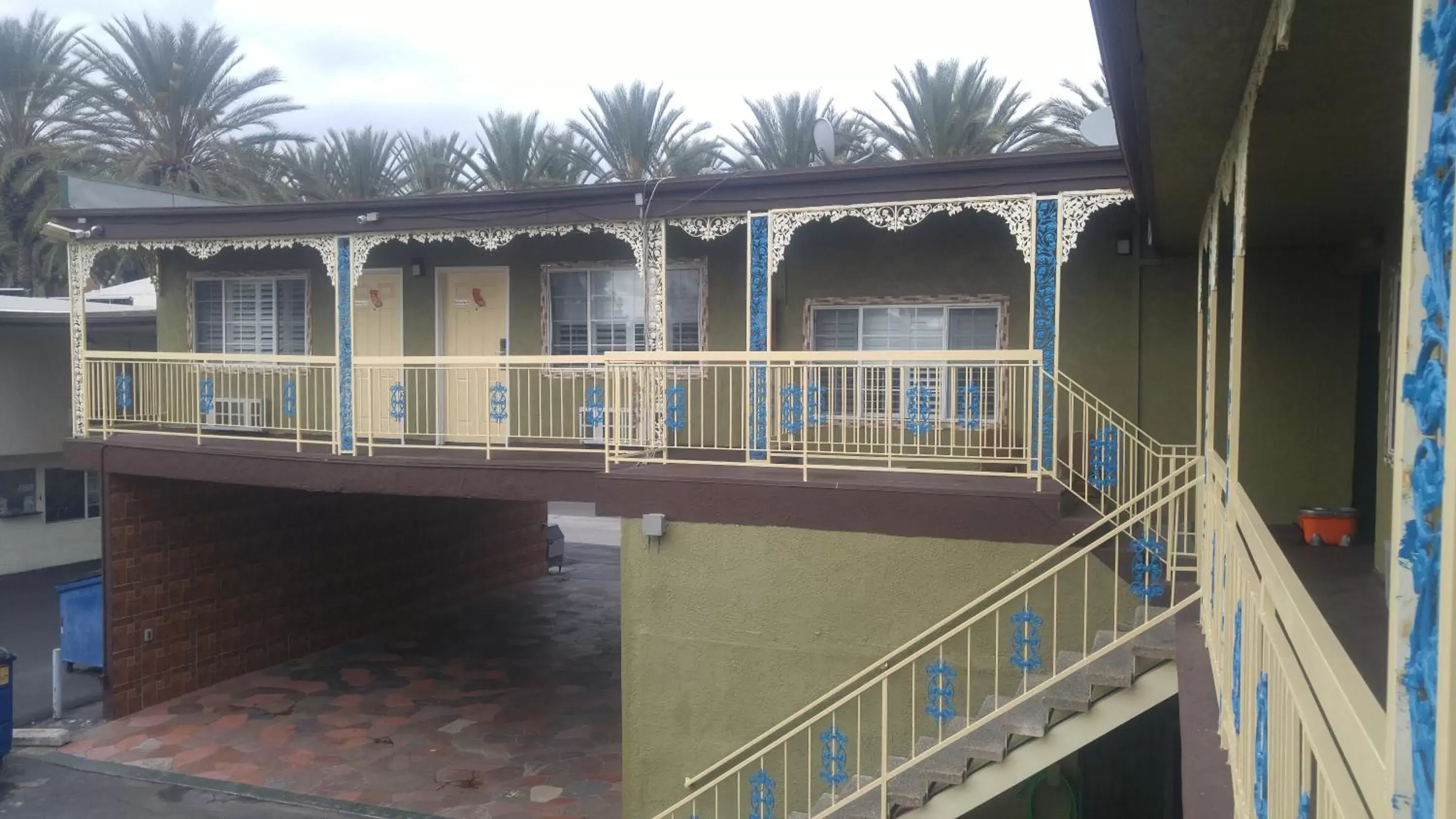 Facade/entrance in Riviera Motel Facade/entrance in Riviera Motel