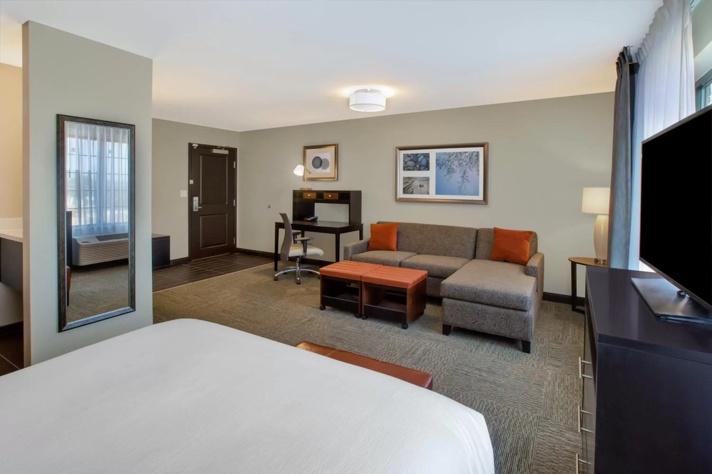 Photo of the whole room, Seating Area in Staybridge Suites - Benton Harbor-St. Joseph, an IHG Hotel