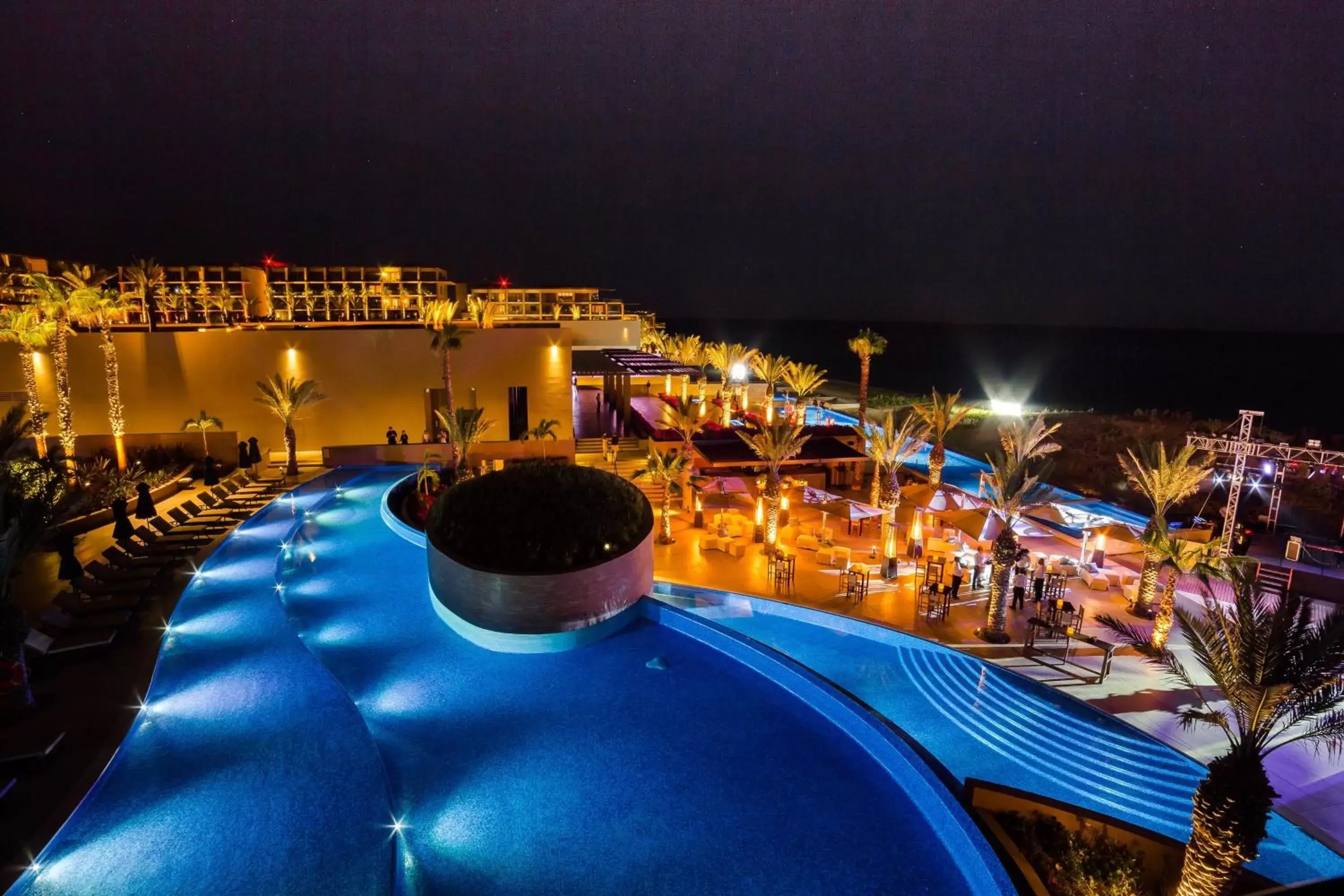 Meeting/conference room, Swimming Pool in JW Marriott Los Cabos Beach Resort & Spa