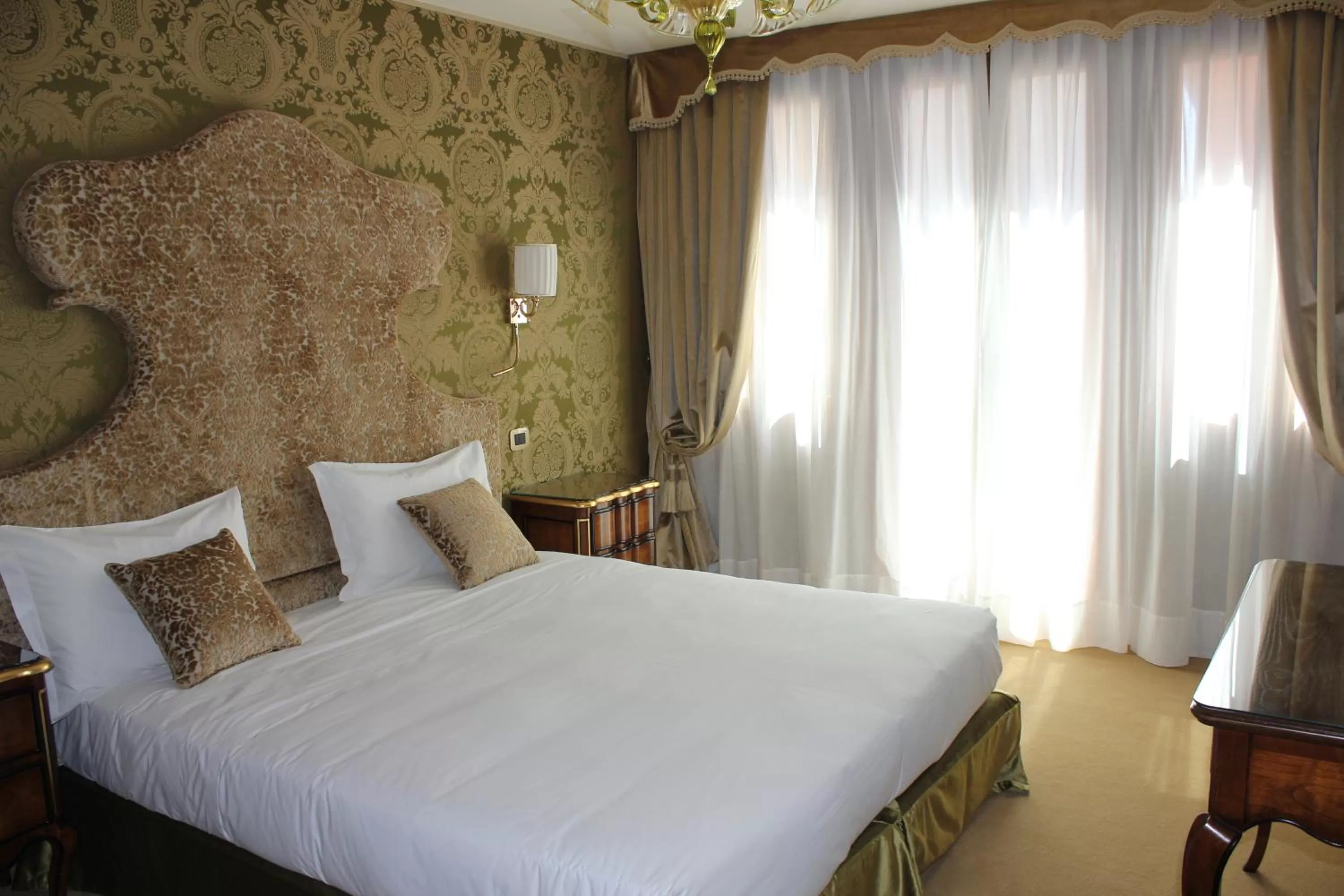 Bed in Hotel Casanova