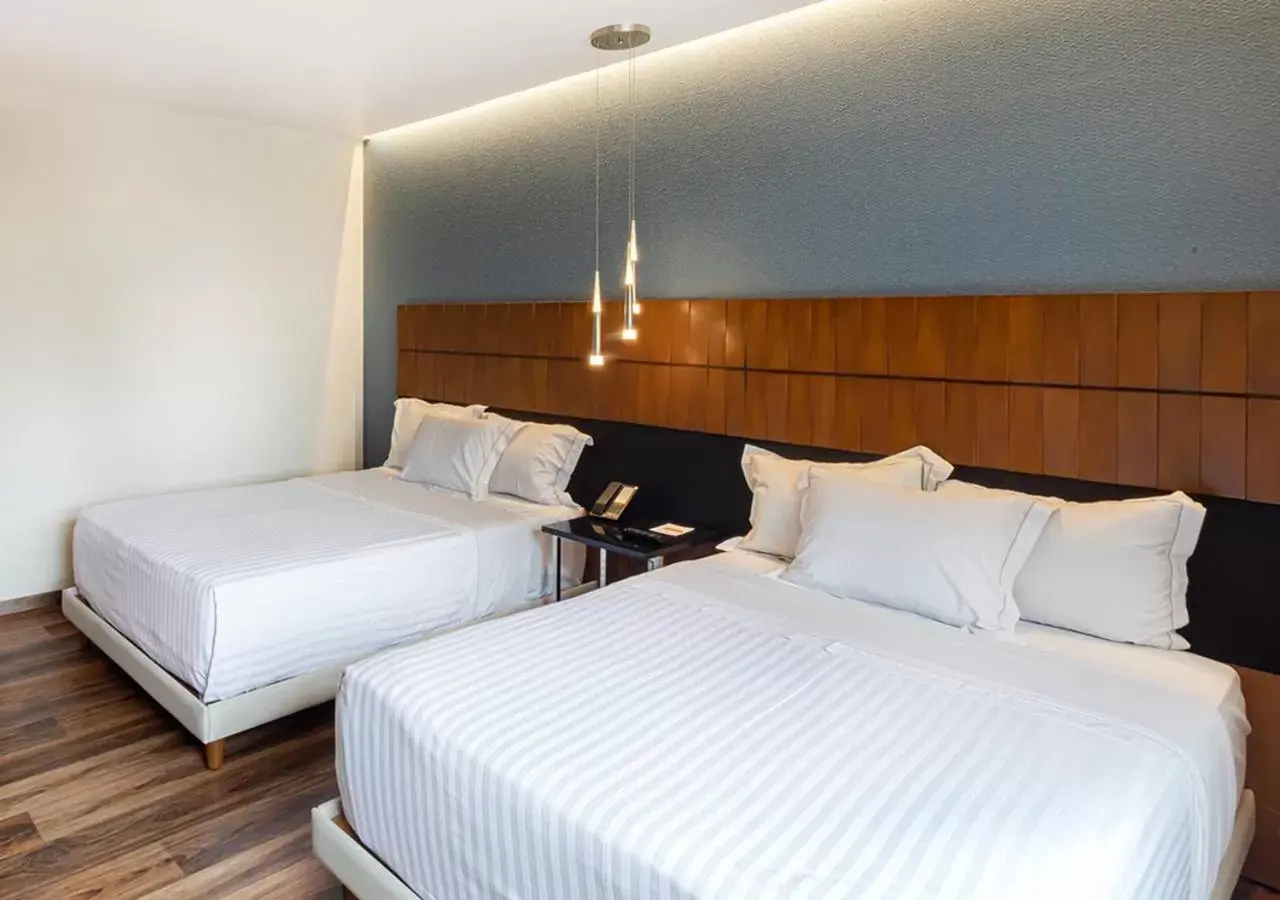 Bed in Hotel Real del Rio