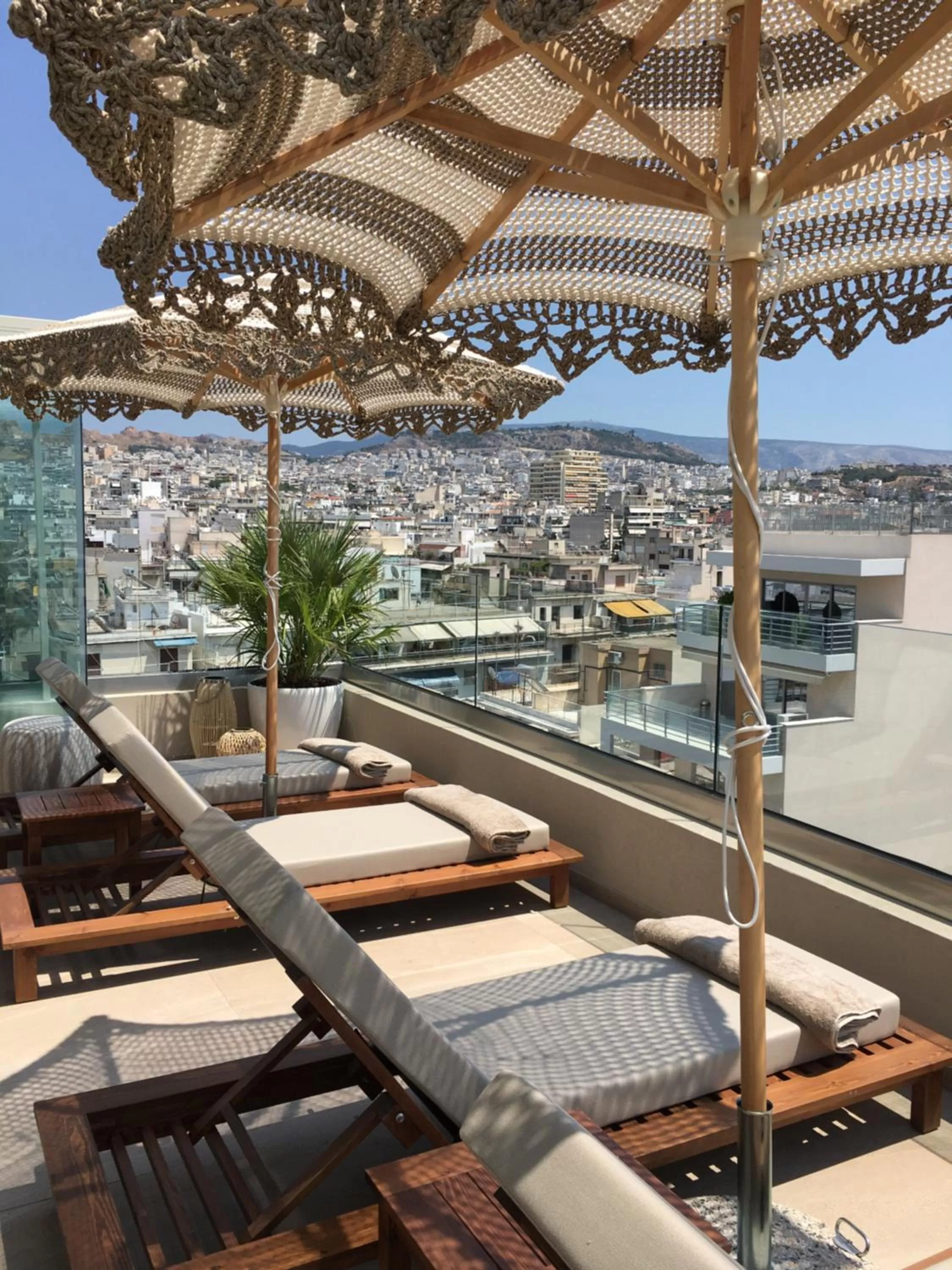 Lounge or bar in Green Suites Boutique Hotel