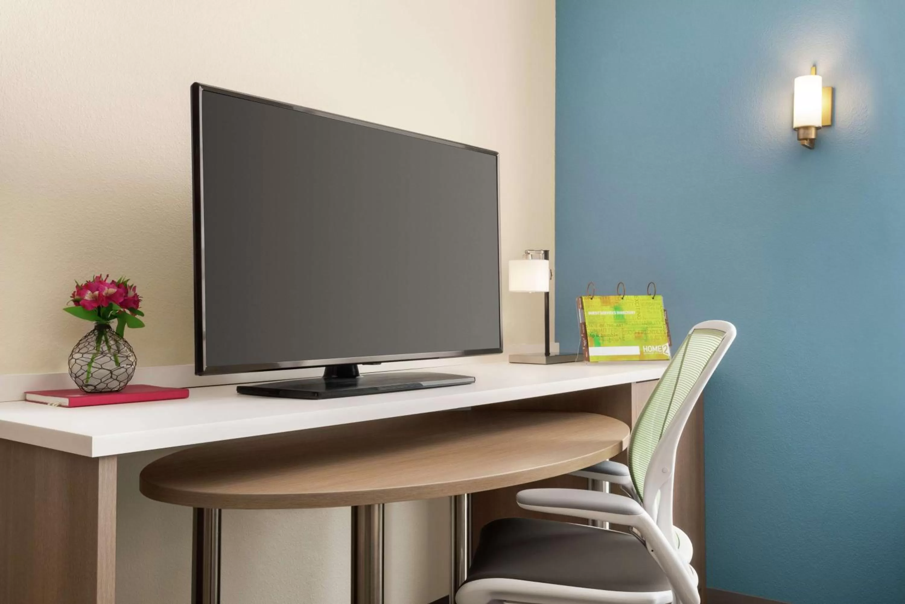 Bedroom in Home2 Suites By Hilton Overland Park, Ks