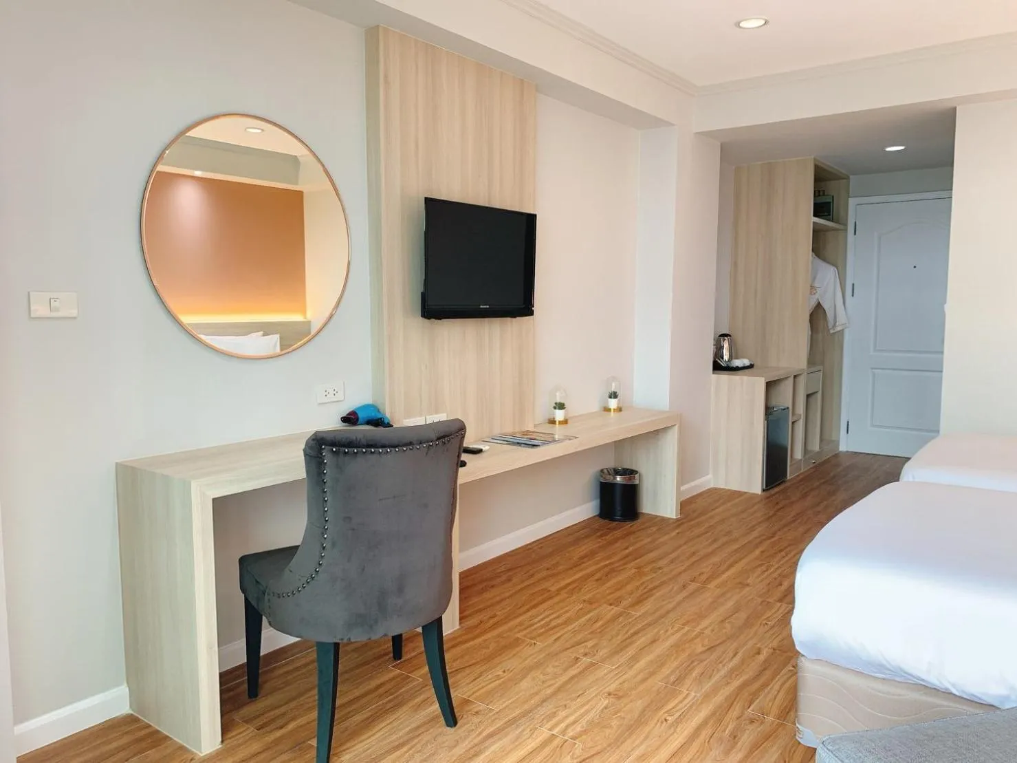 hair dresser, Bed in Miloft Sathorn Hotel - SHA Plus Certified