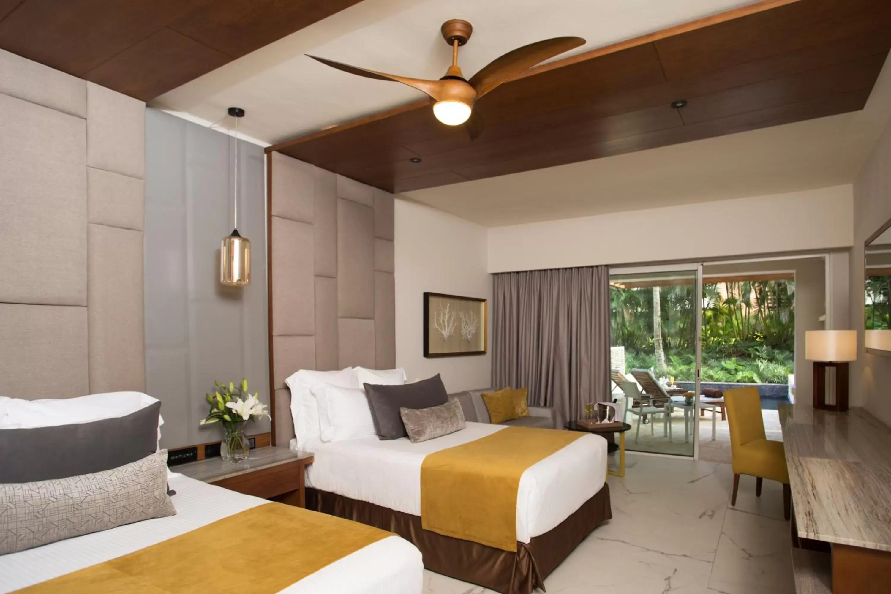 Pool view, Bed in Secrets Royal Beach Punta Cana - Adults Only - All Inclusive Pool view, Bed in Secrets Royal Beach Punta Cana - Adults Only - All Inclusive