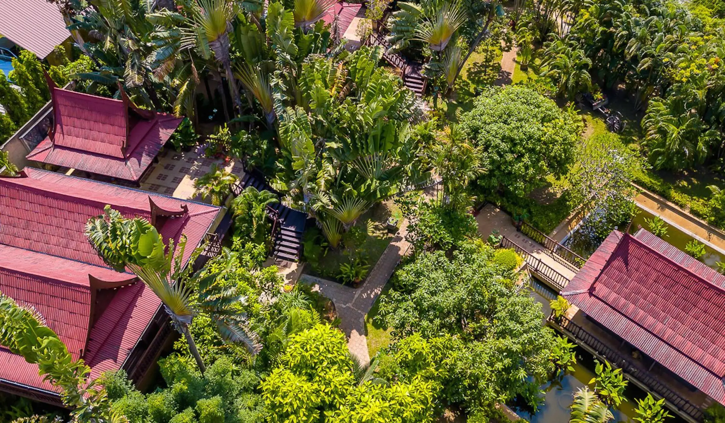 Bird's eye view, Bird's-eye View in Ban Keaw Villas