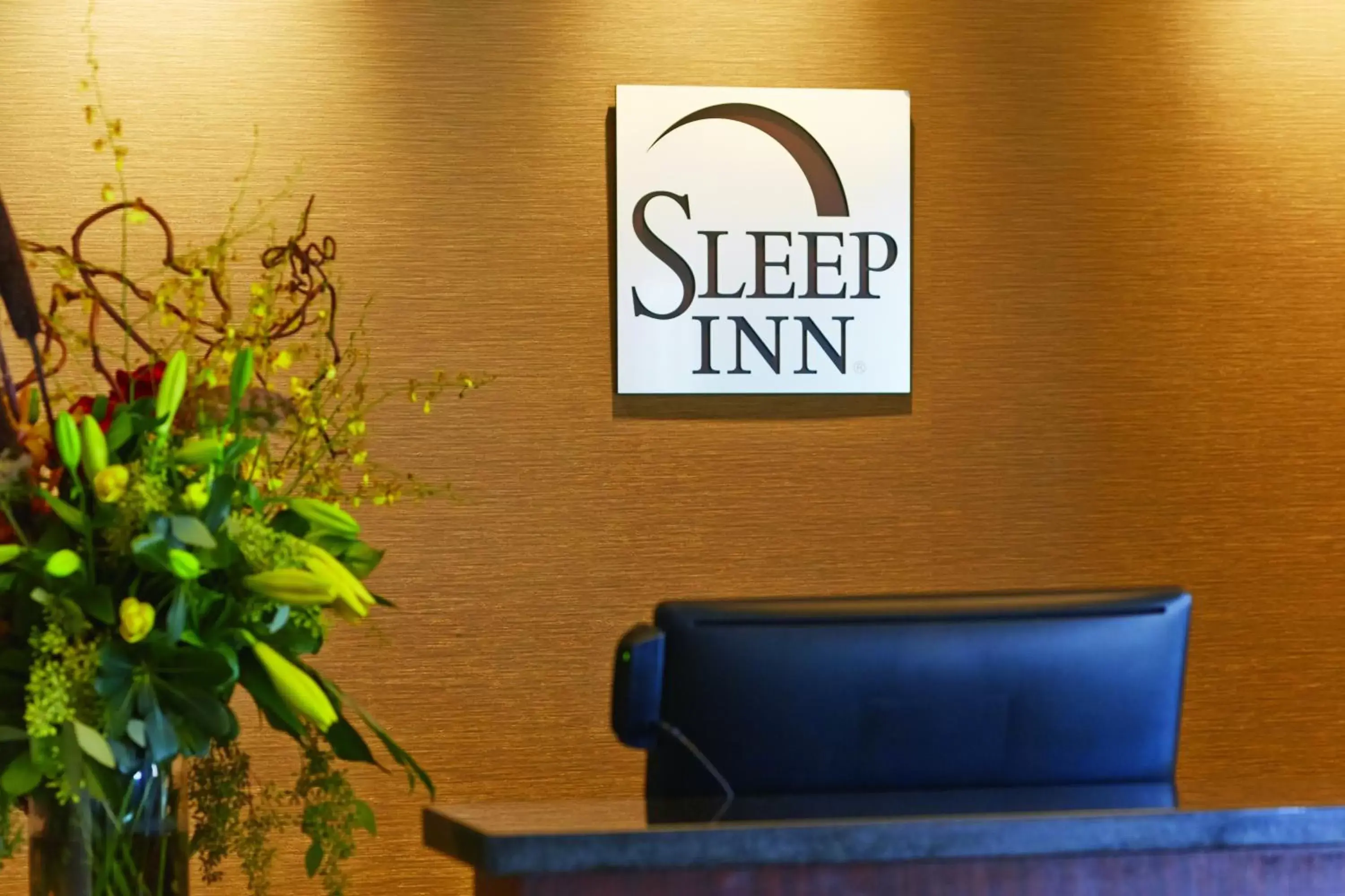 Lobby or reception in Sleep Inn Regina East