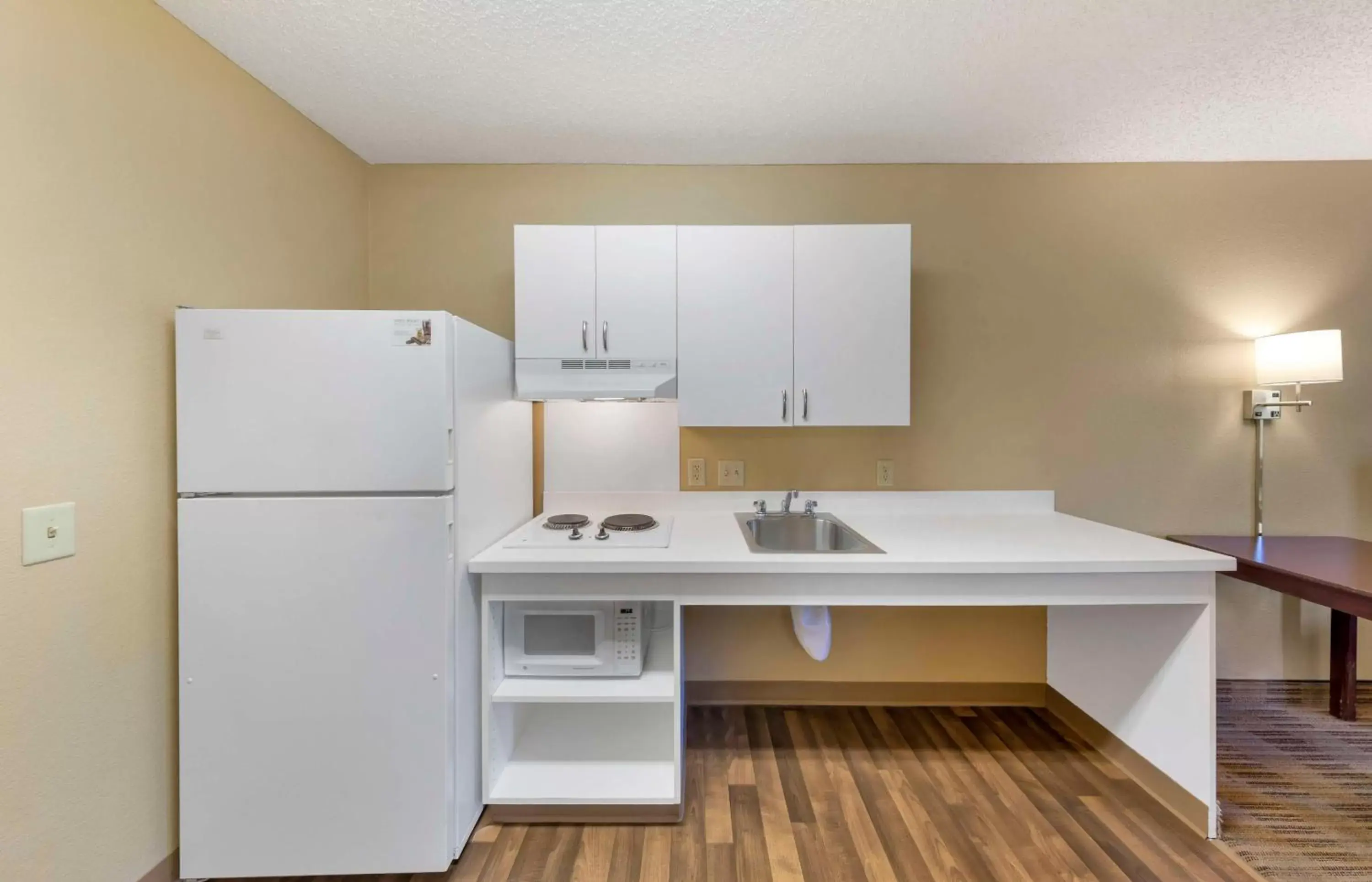 Bedroom, Kitchen/Kitchenette in Extended Stay America Suites - Orange County - Yorba Linda