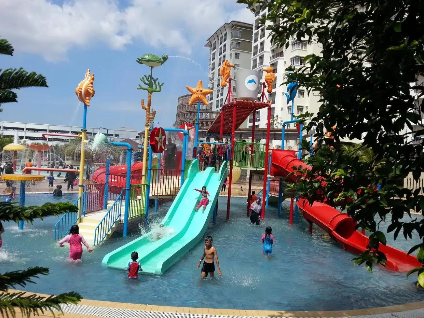 Aqua park, Water Park in Bayou Lagoon Park Resort