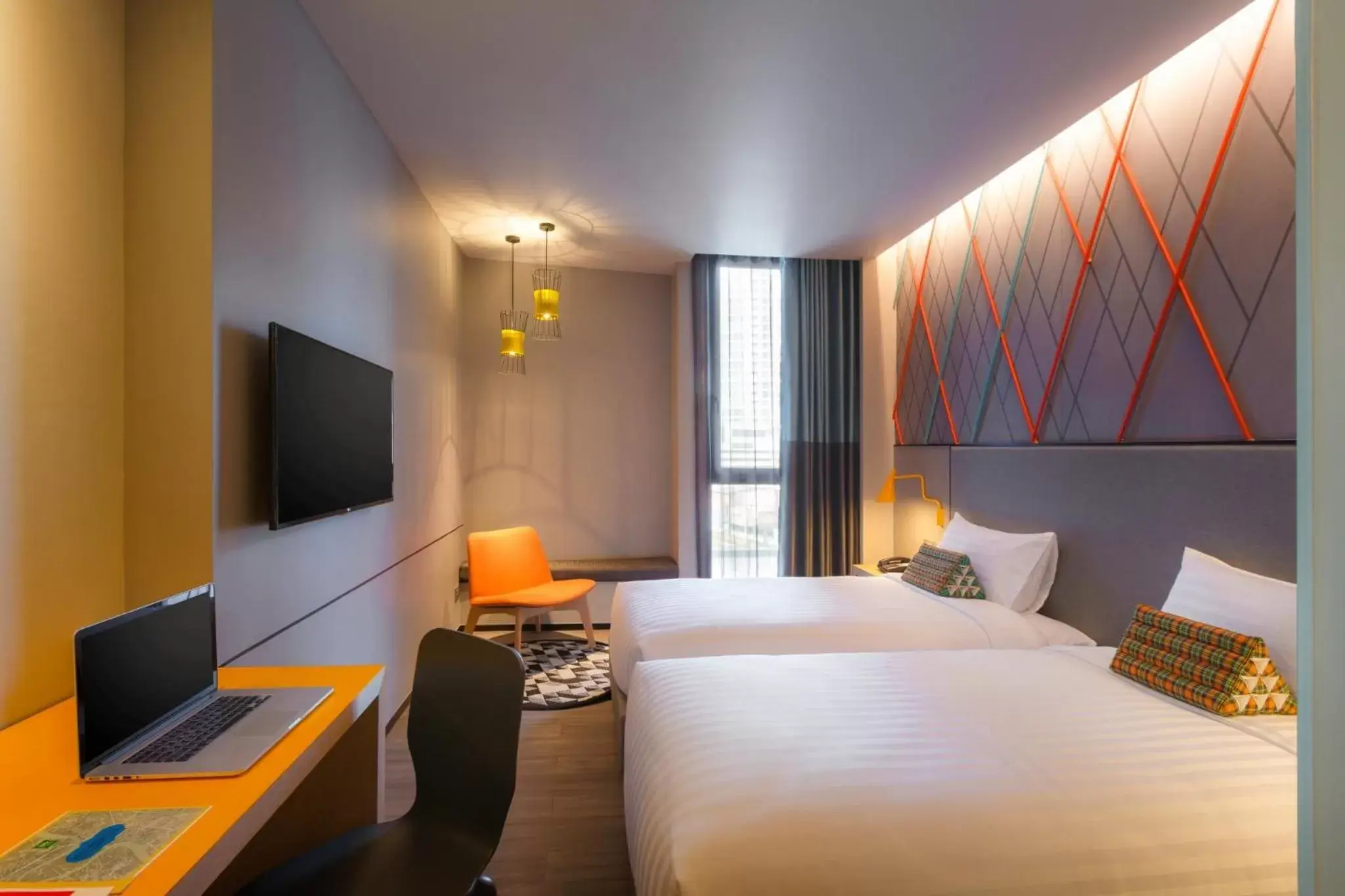 Bed in ibis Styles Bangkok Sukhumvit Phra Khanong