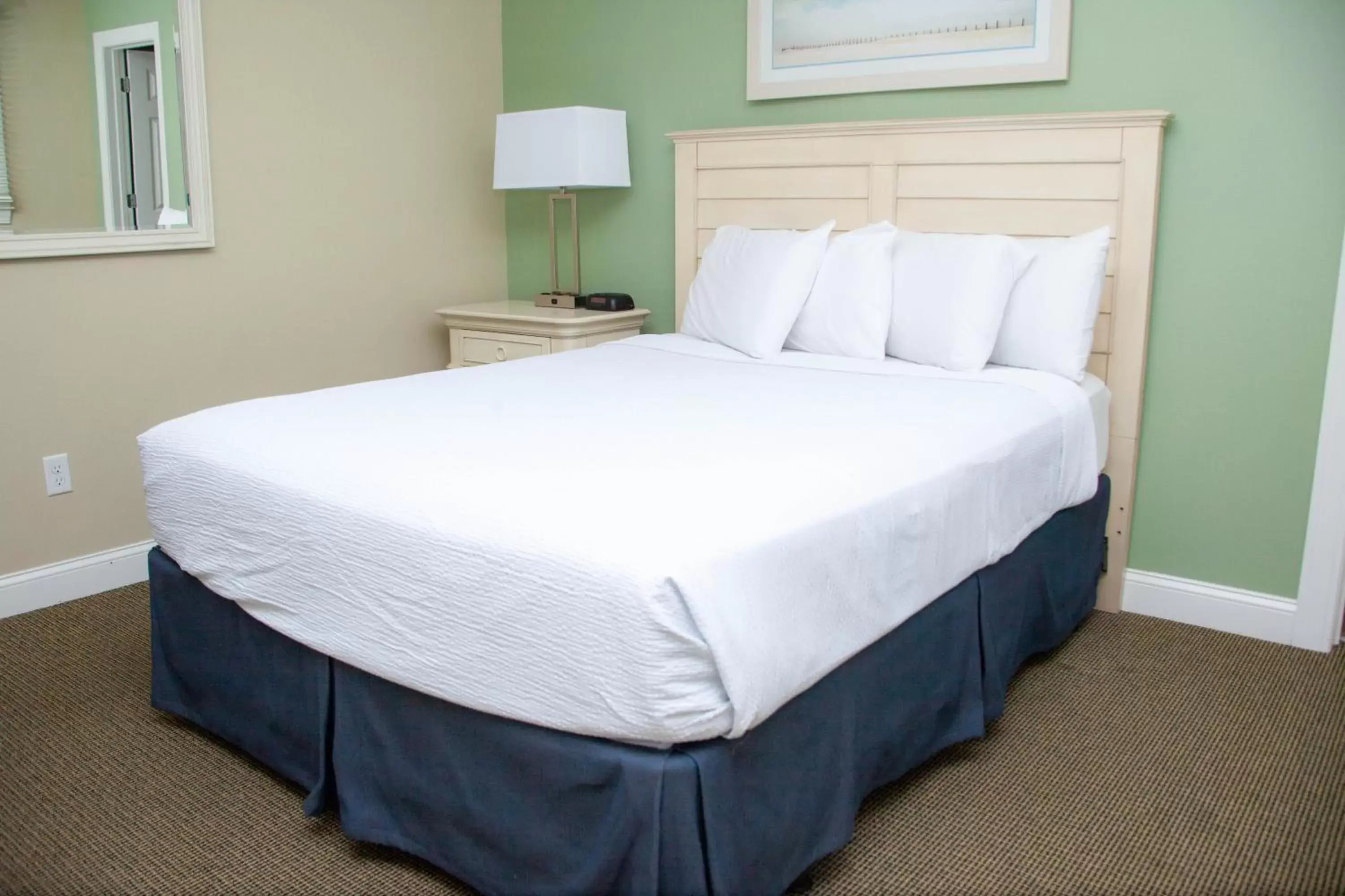 Bed in InnSeason Resorts HarborWalk