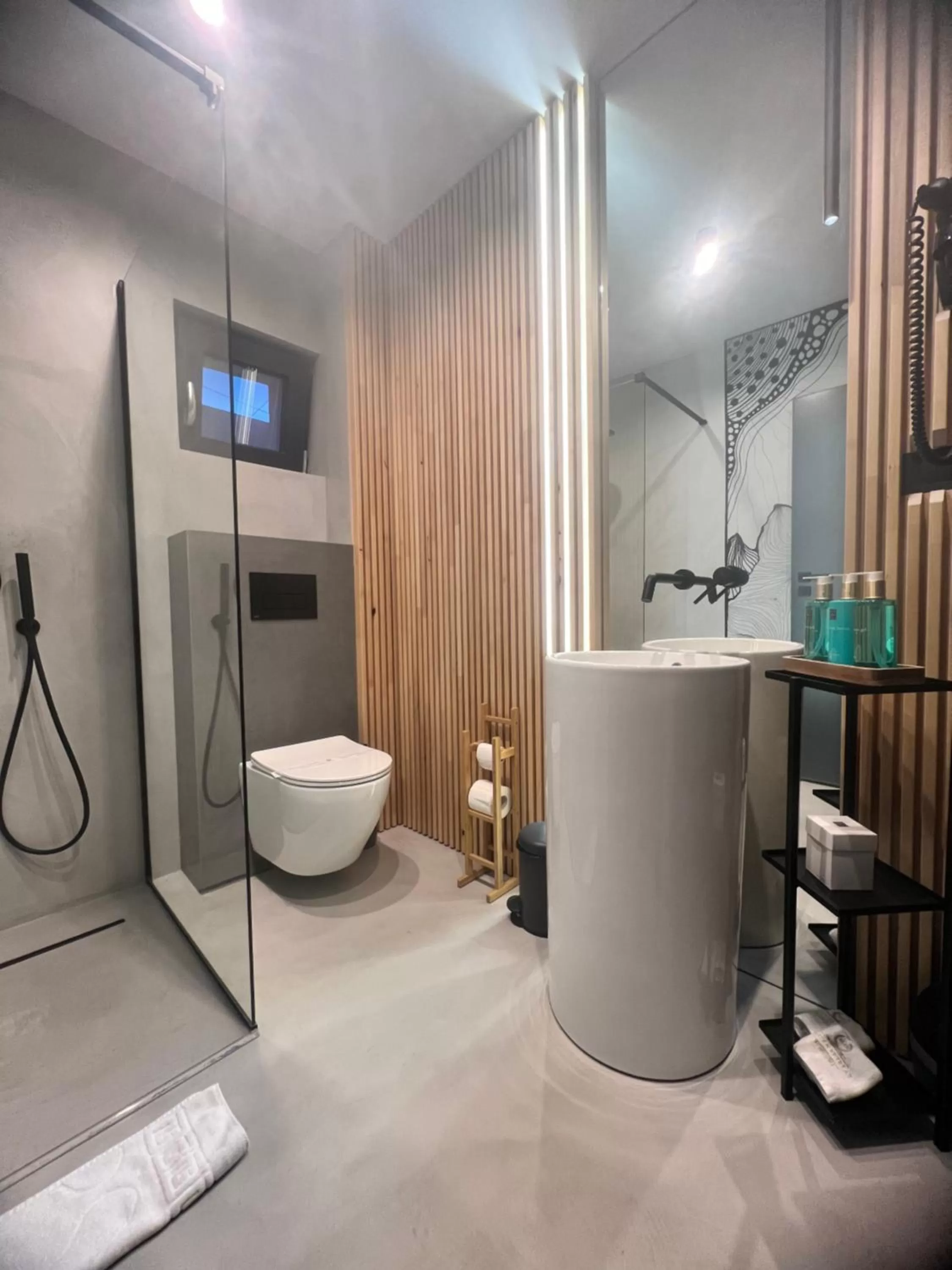 Bathroom in Garden Retreat Junior