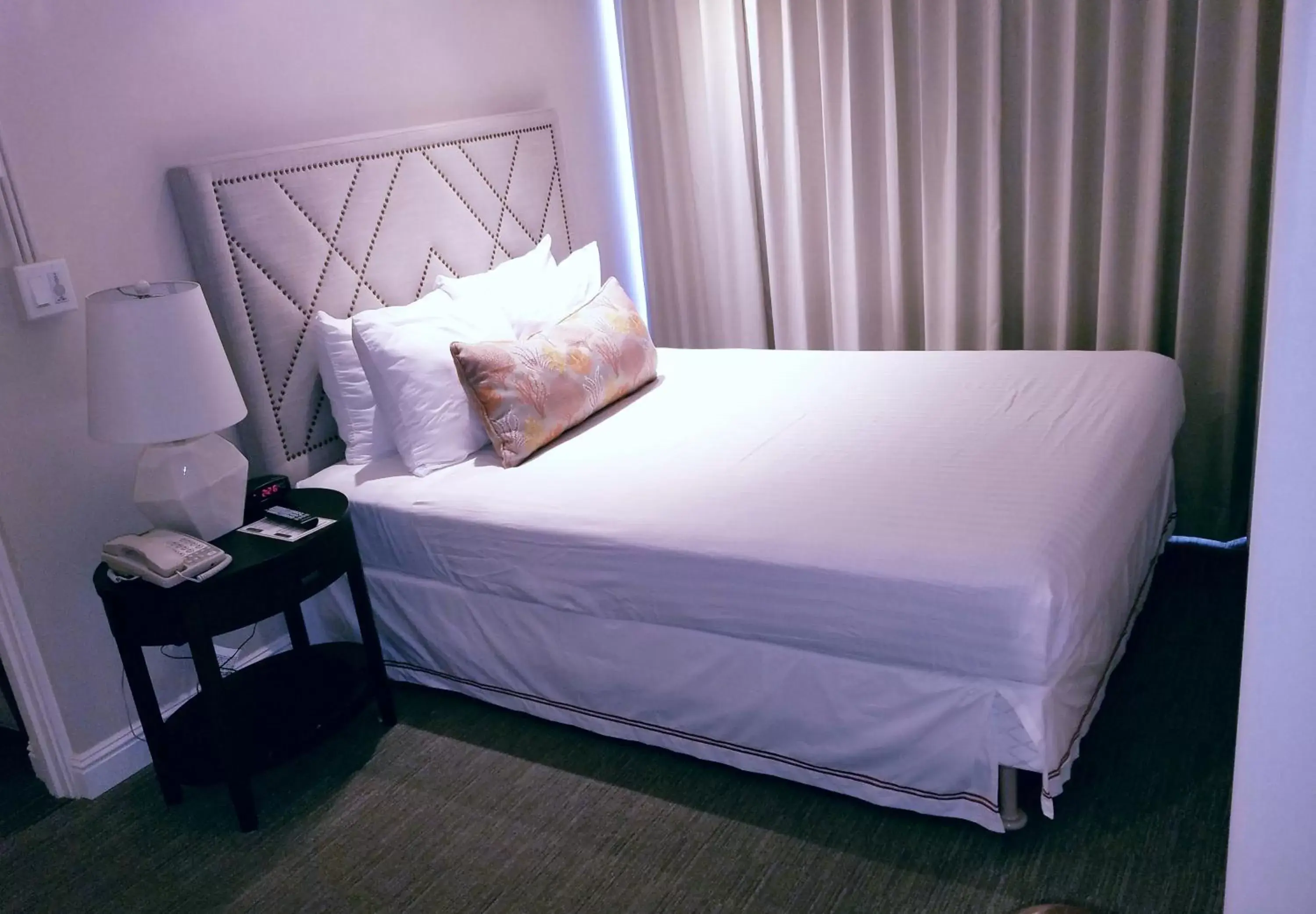 Bed in Imperial Hawaii Resort