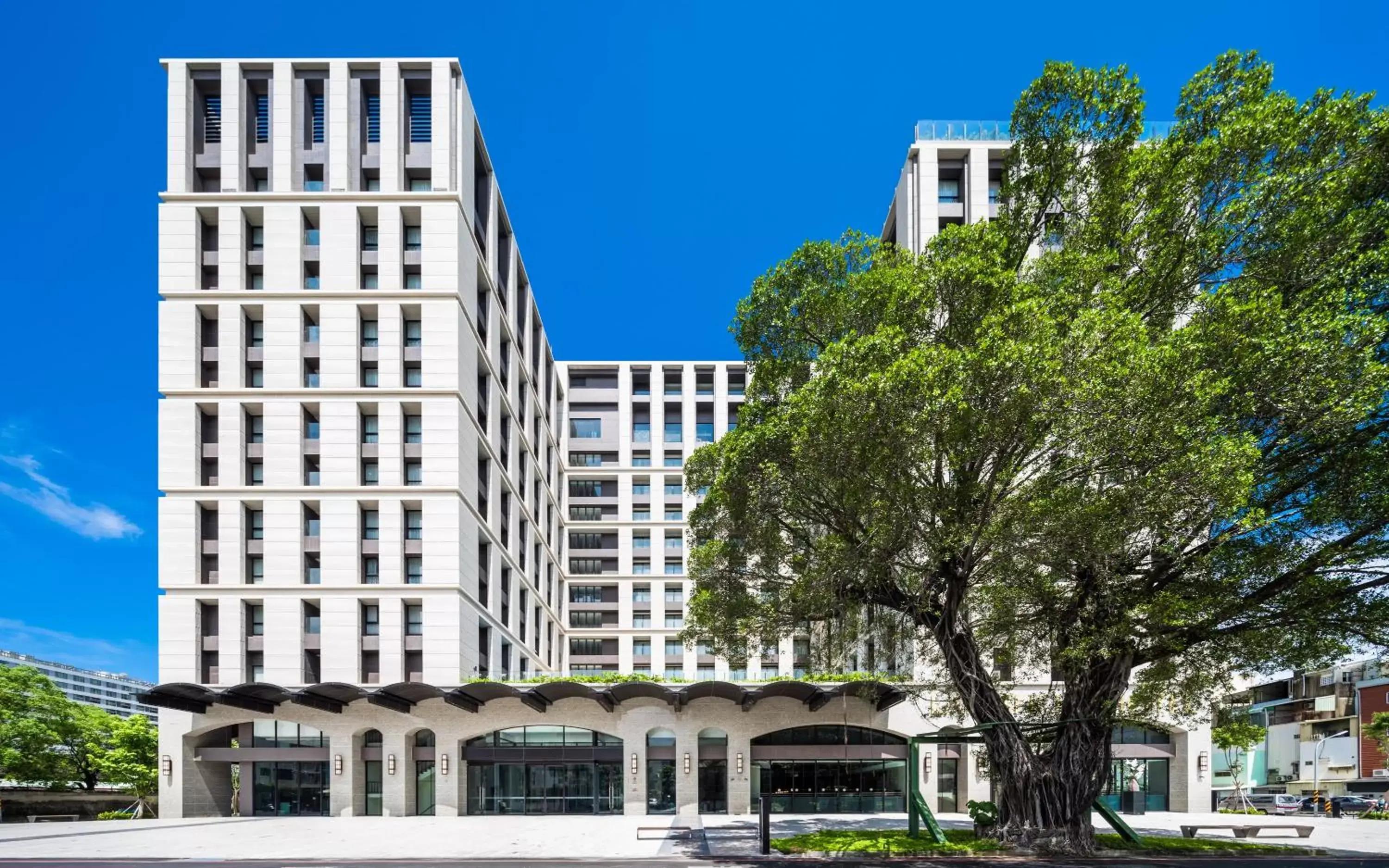 Facade/entrance, Property Building in Lakeshore Hotel Tainan