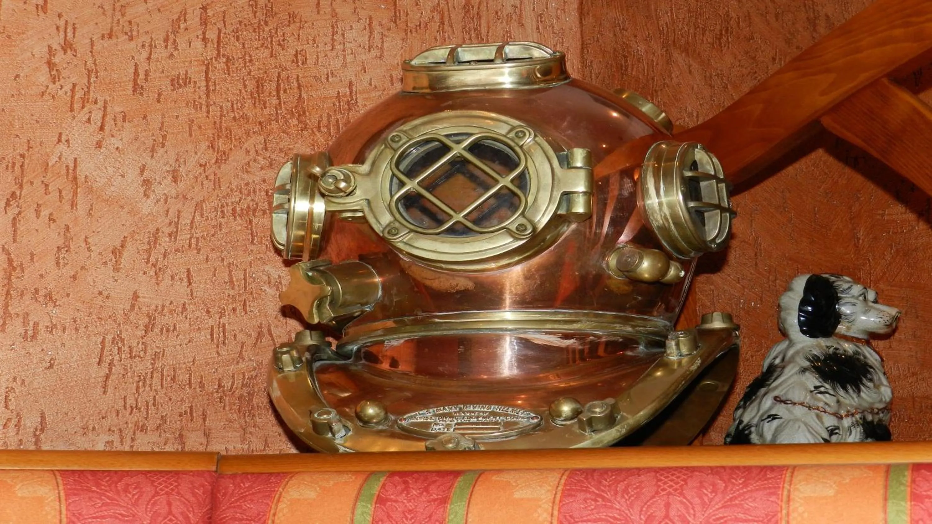 Decorative detail in Hotel Deutsche Flagge