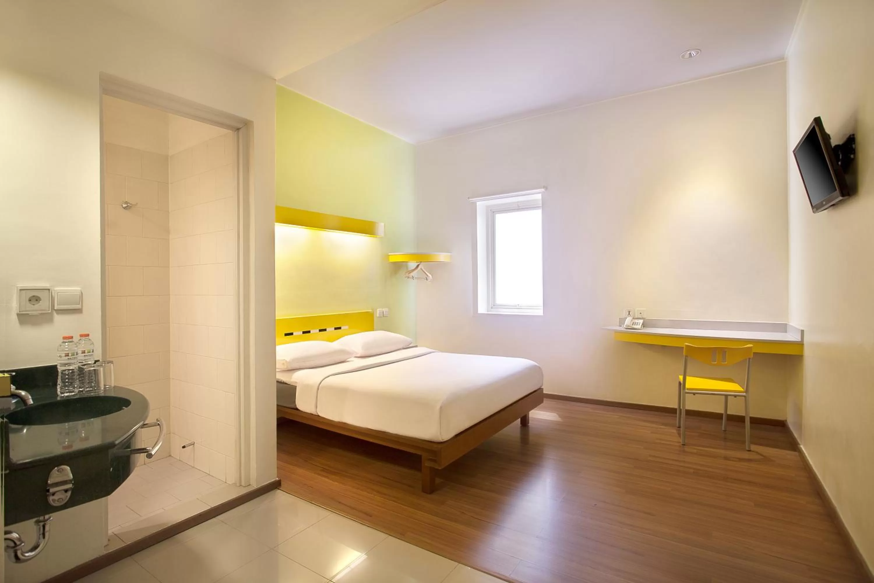 Bed in Ibis Budget Jakarta Cikini
