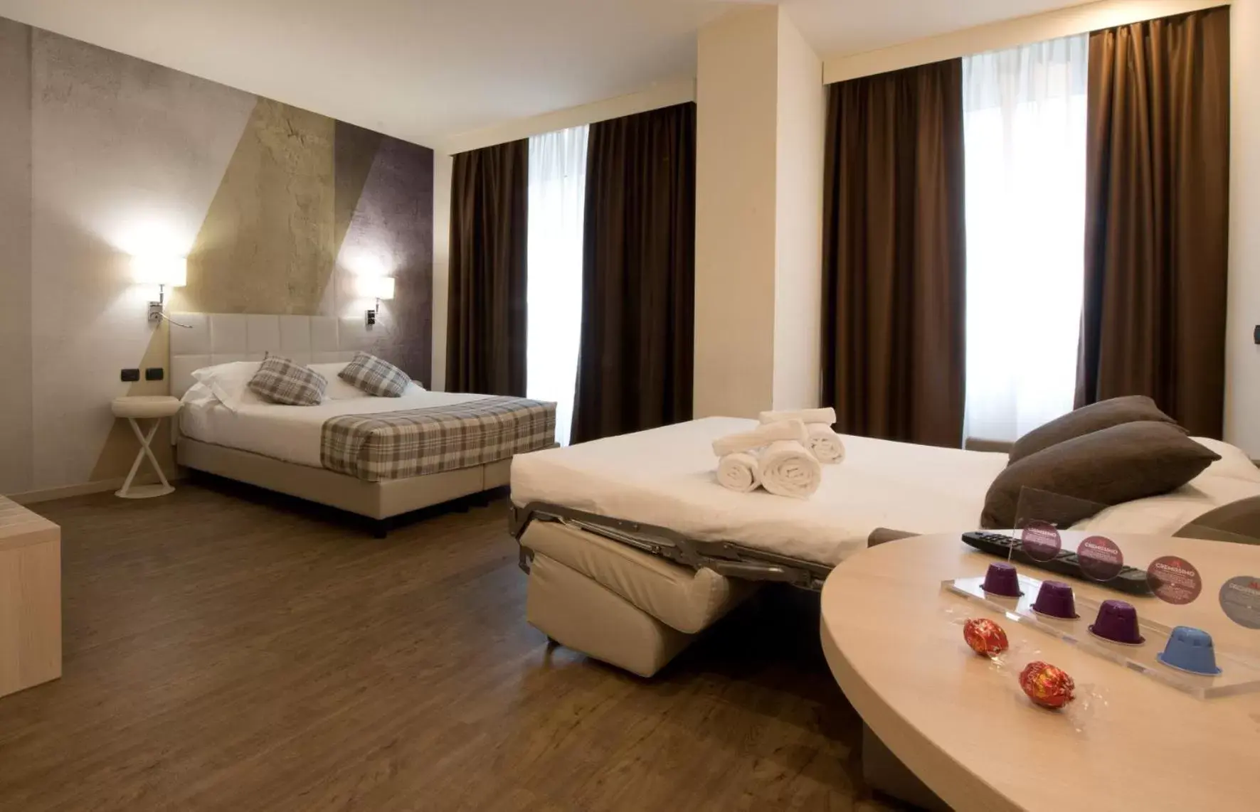 Bedroom, Bed in Duomo Hotel & Apartments