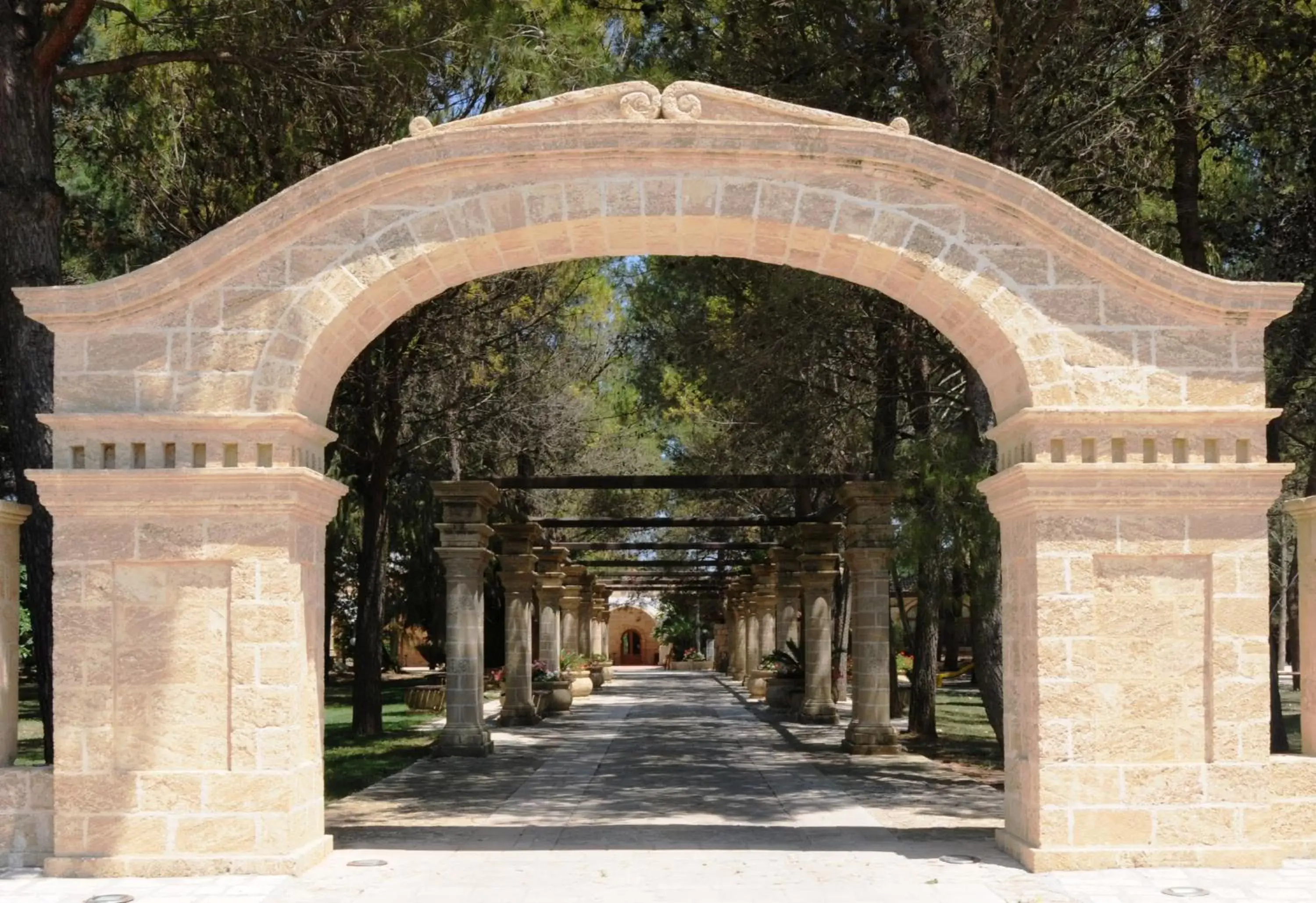 Facade/entrance in Antica Masseria Martuccio