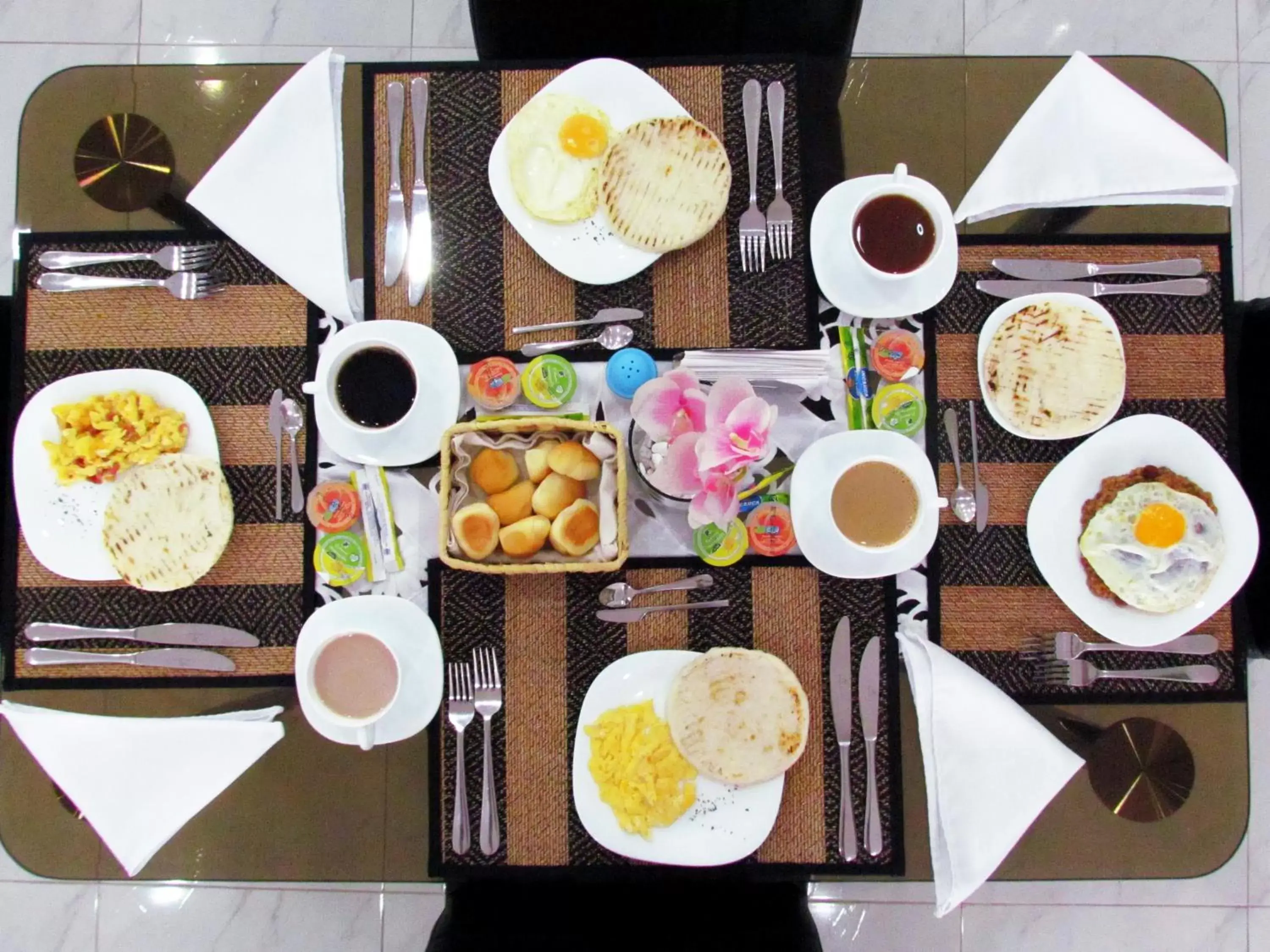 American breakfast, Breakfast in Hotel Montes De La Castellana